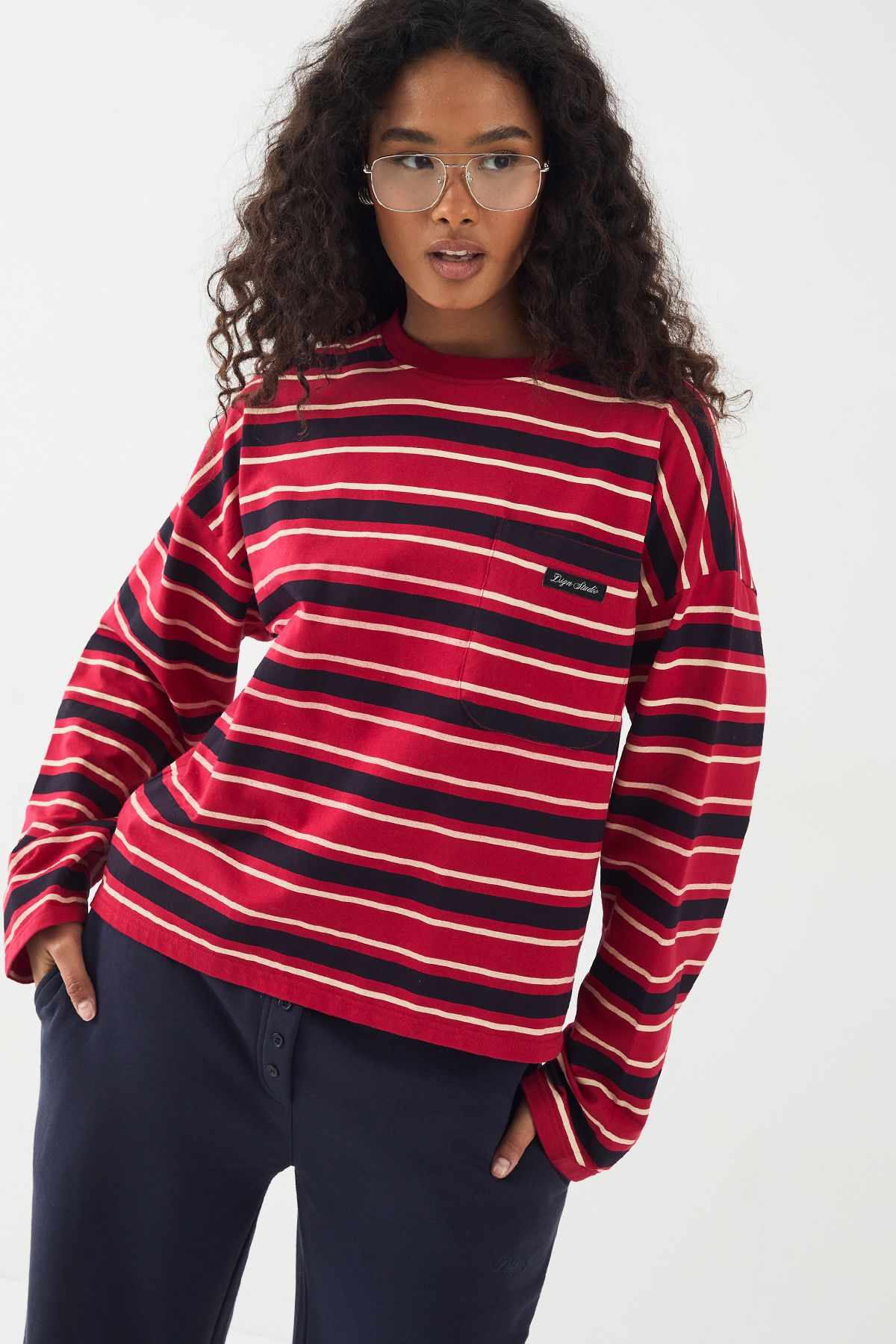 DSGN Studio DSGN Studio Woven Label Long Sleeve T-shirt Red image 1