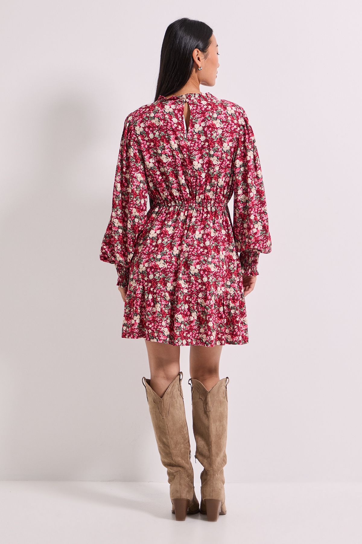 Dorothy Perkins Petite Frill Detail Tiered Smock Printed Mini Dress Pink image 4