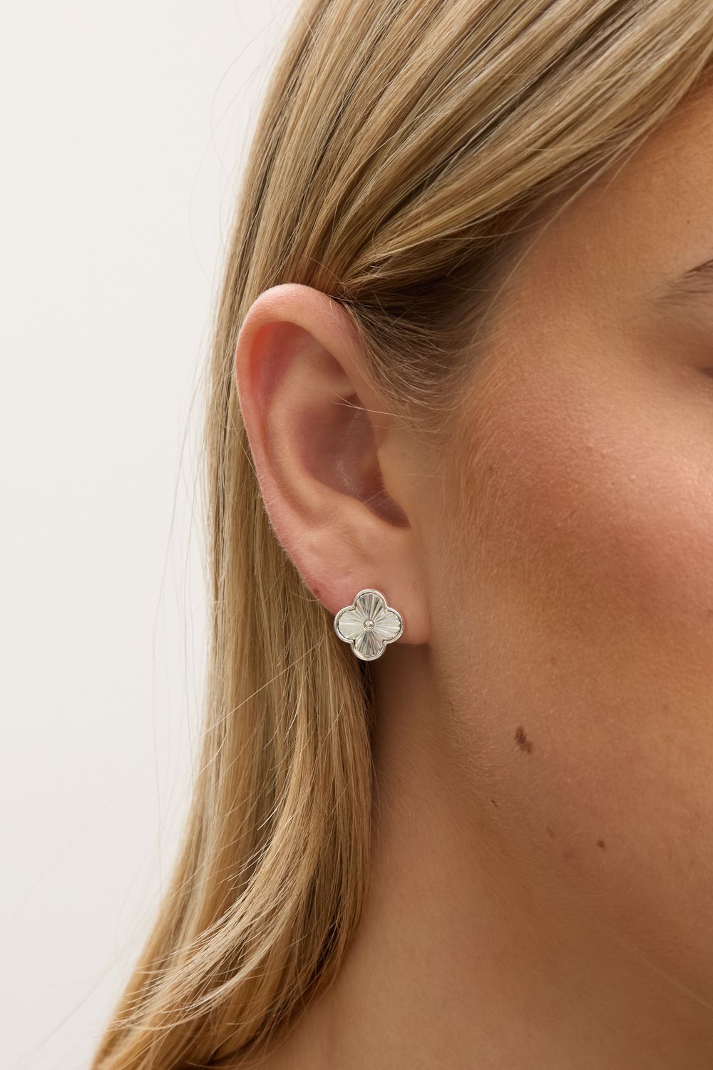 Jon Richard Silver Plated Diamond Cut Clover Earrings image 2