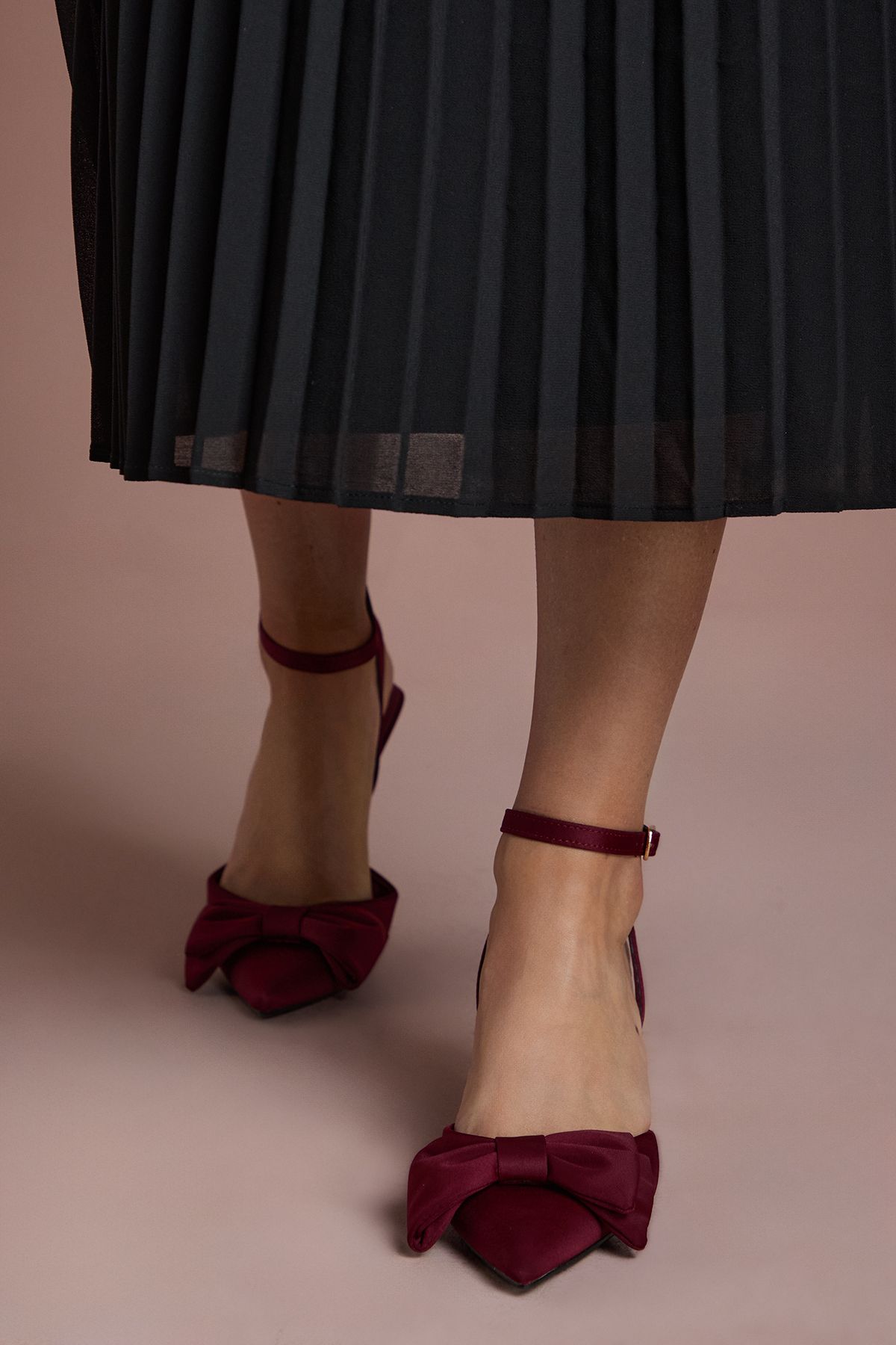 Coast Cristina Satin Bow Pointed Kitten Heel Court Shoes Burgundy image 2