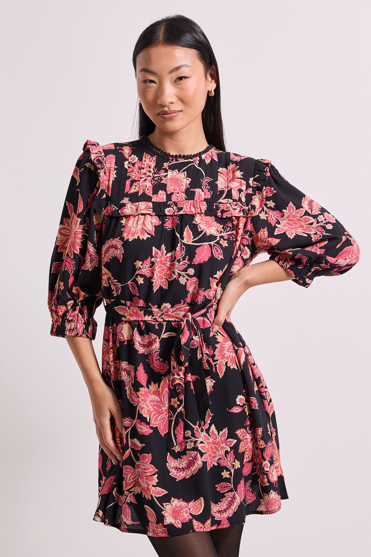 Dorothy Perkins Petite Tie Waist Yoke Frill Detail Printed Belted Mini Dress Black image 2