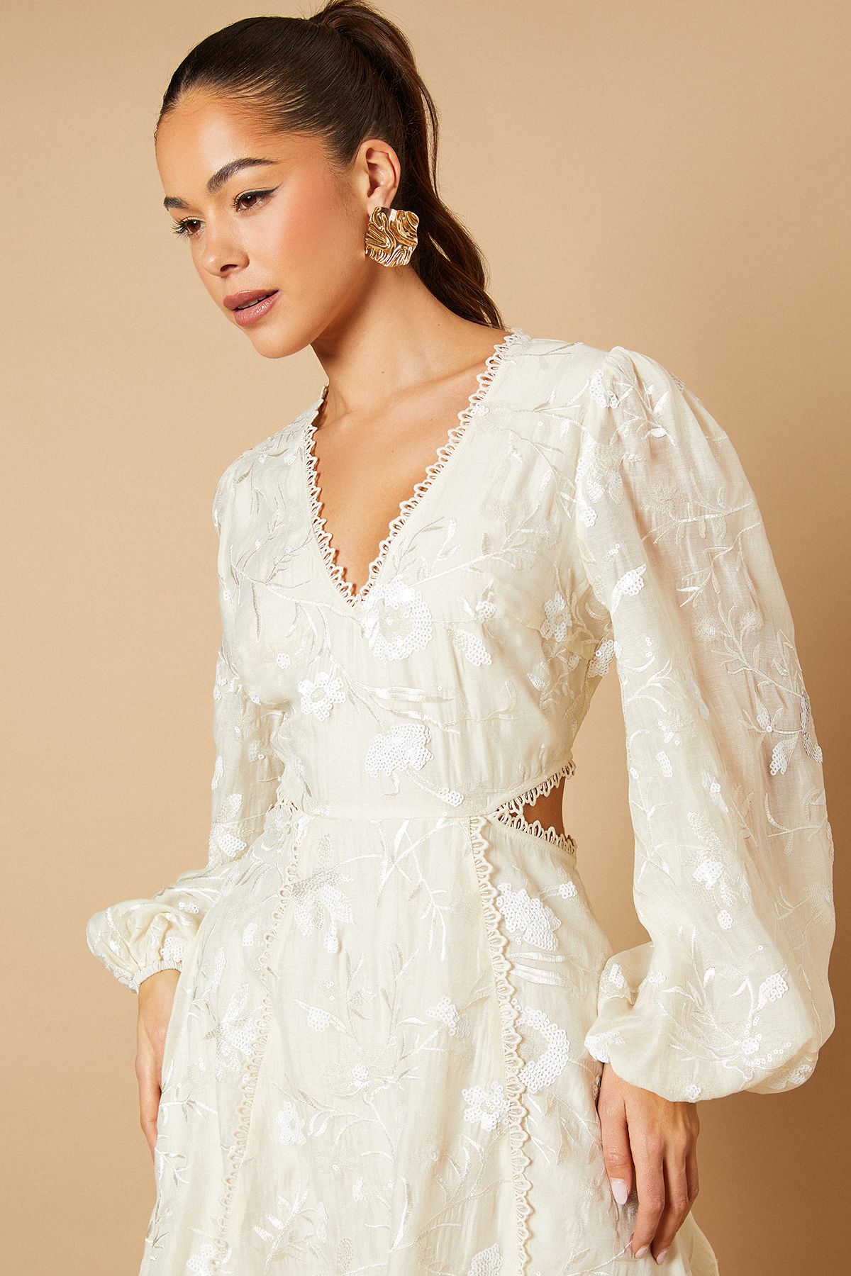 Oasis Chiffon Sequin Embellished Floral Midaxi Dress Ivory image 4