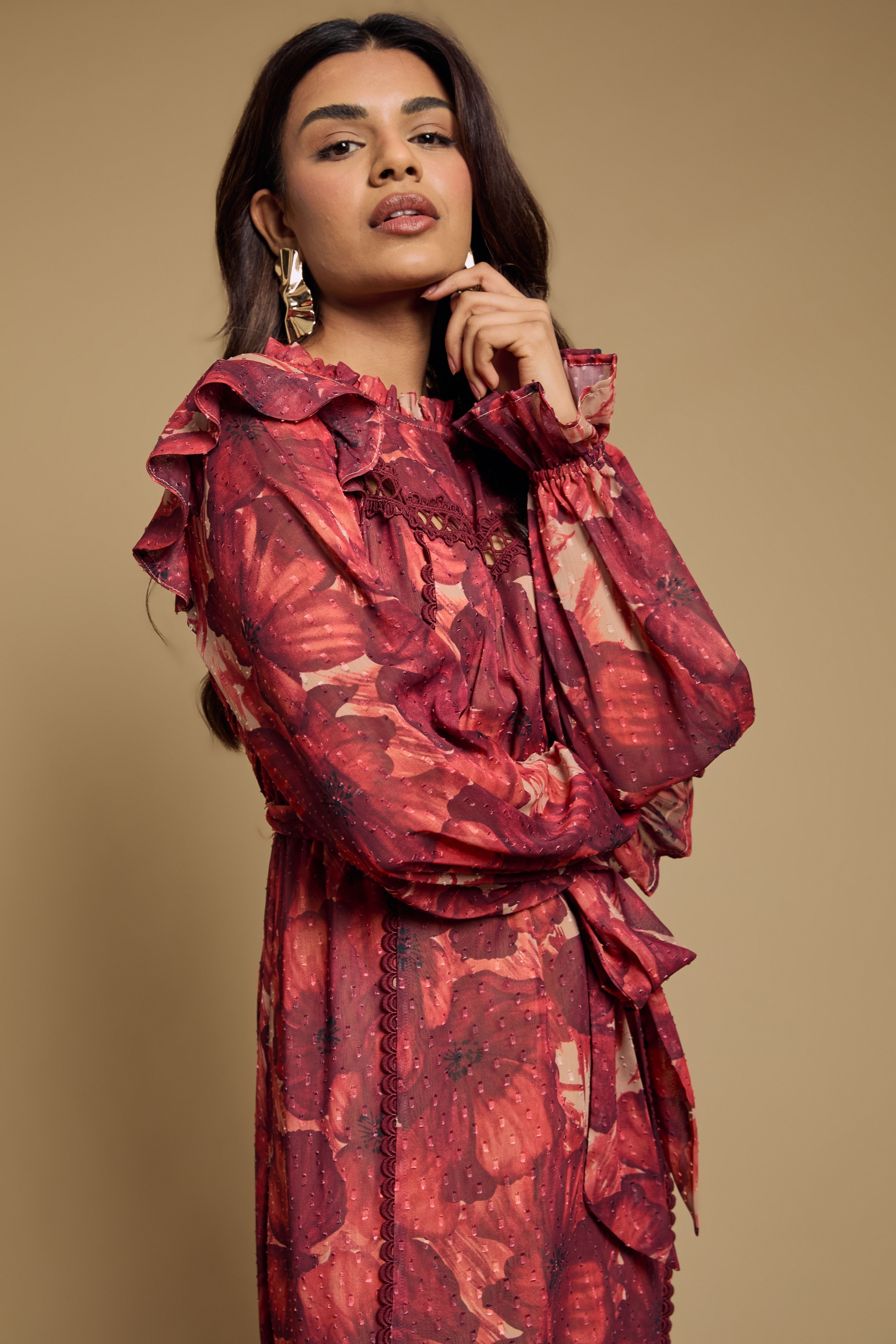 Oasis Petite Printed Dobby Chiffon Belted Waist Midi Dress Burgundy image 4