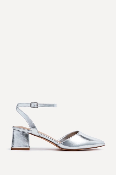 Linzi Suzy Wide Fit Silver Faux Leather Court Heel