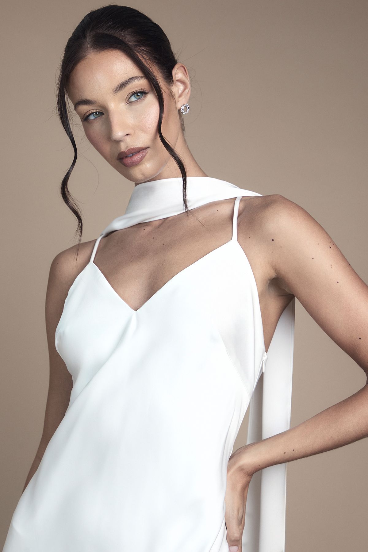 Oasis Strappy V Neck Maxi Wedding Dress With Scarf Ivory image 4