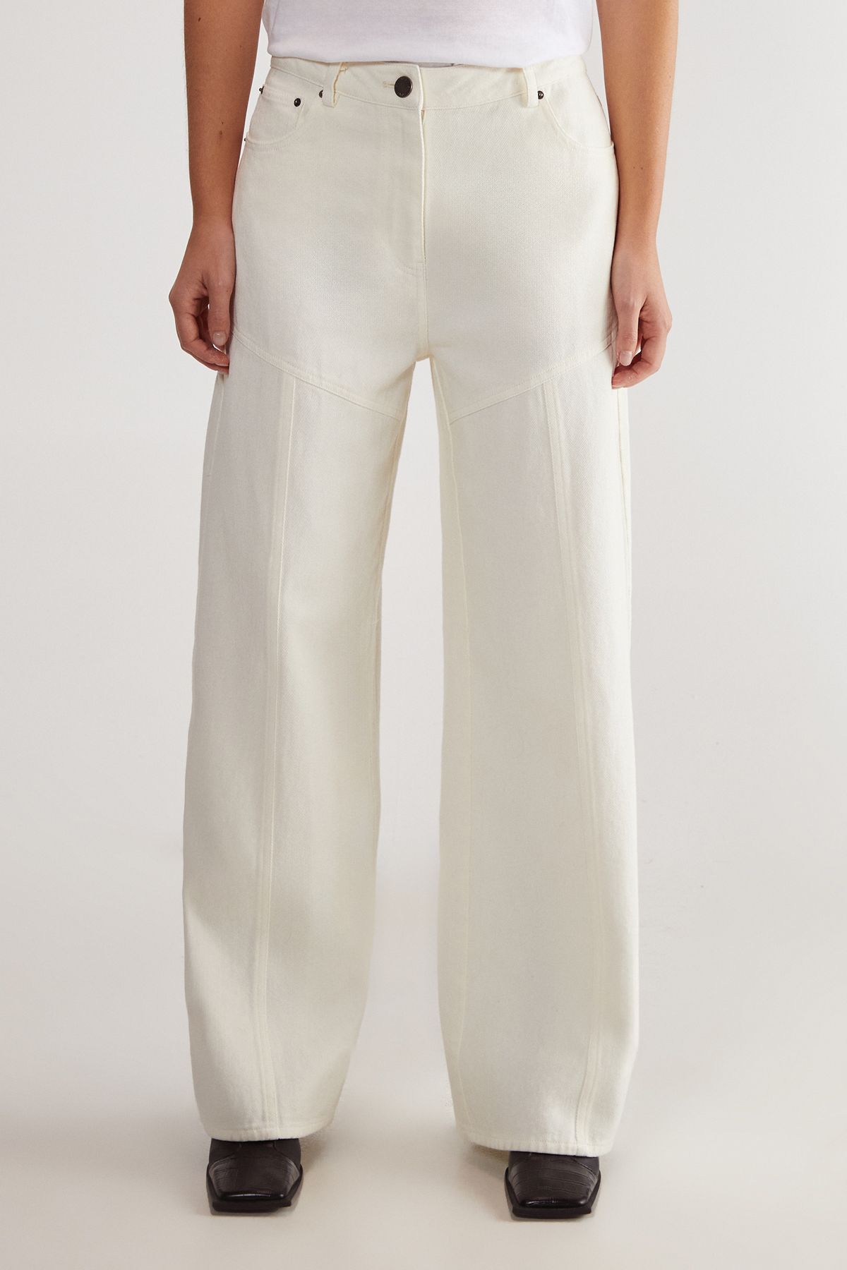 NastyGal Denim Straight Leg Jeans Ecru image 3