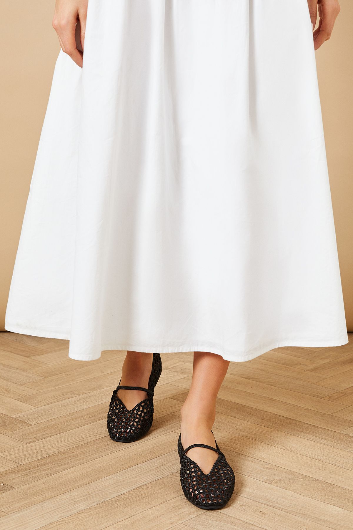 Oasis Lacey Open Weave Mary Jane Ballet Pumps Black image 2