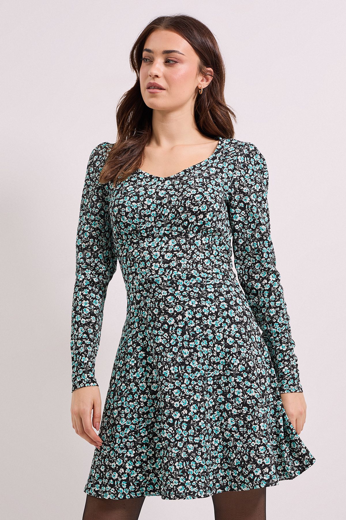 Dorothy Perkins Green Floral Sweetheart Neckline Empire Seam Mini Dress Green image 2