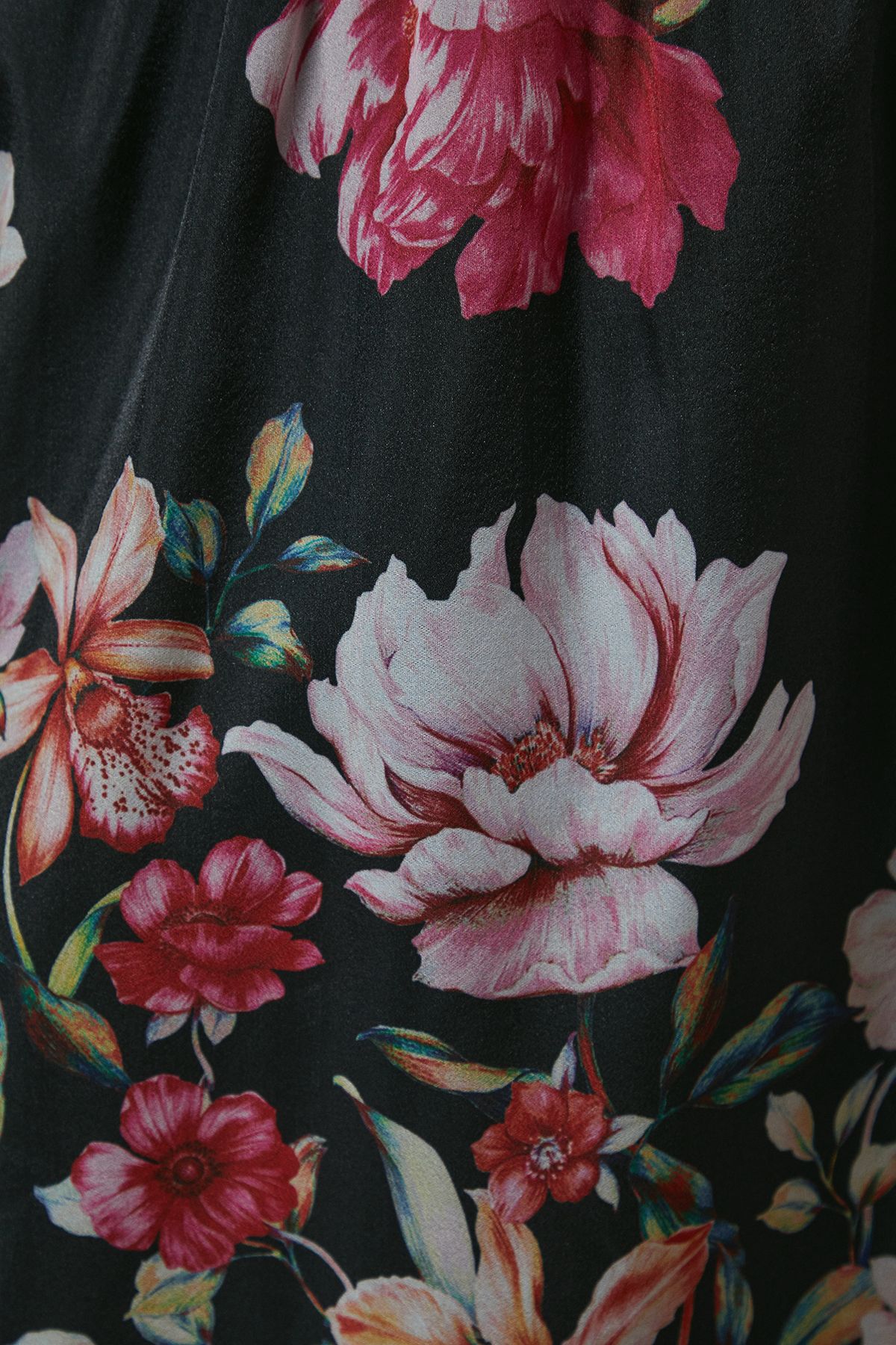 Oasis Floral Organza Shirred Waist Tie Back Midi Dress Black image 5