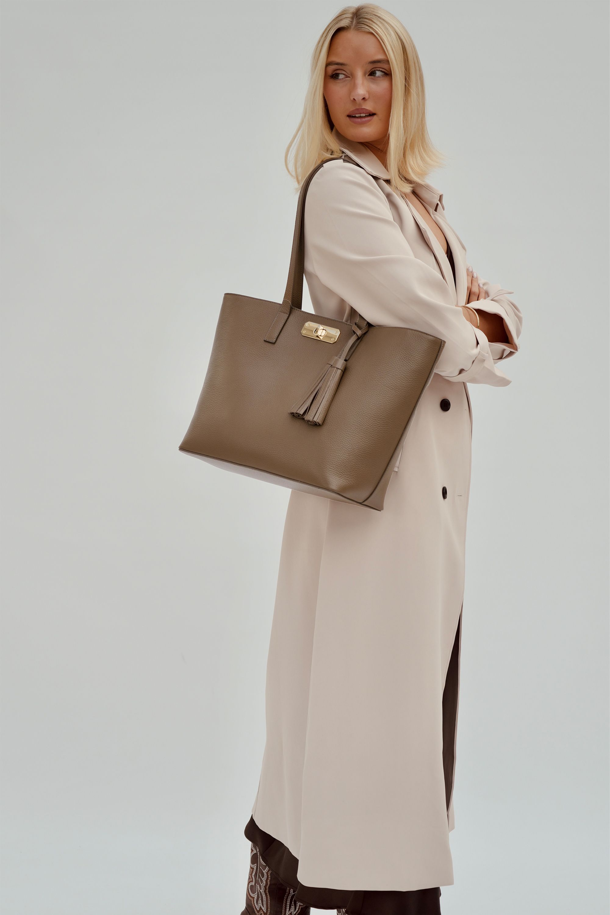 Apatchy London The Kate Leather Bag image 2