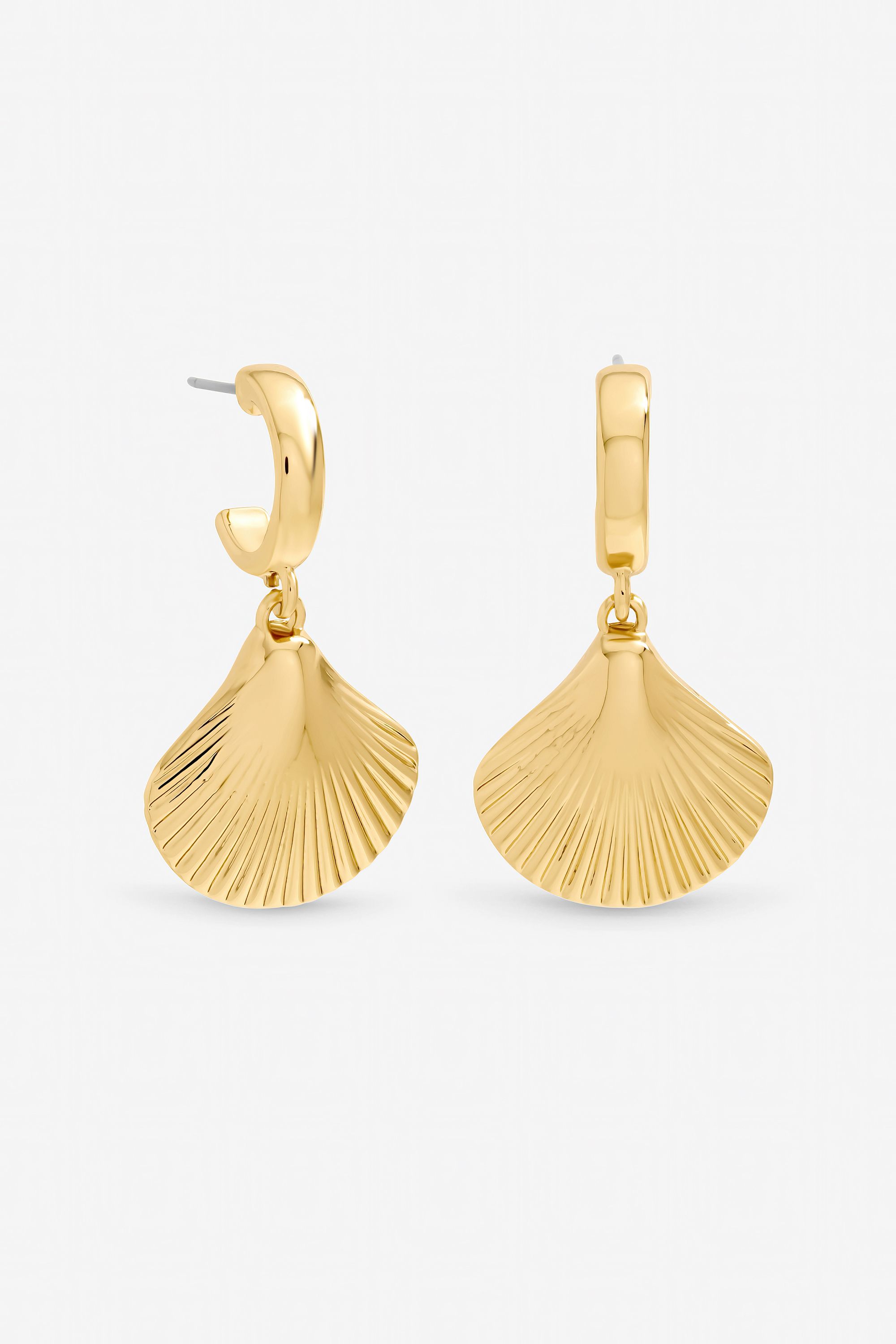 Inicio Gold Plated Shell Earrings - Gift Pouch