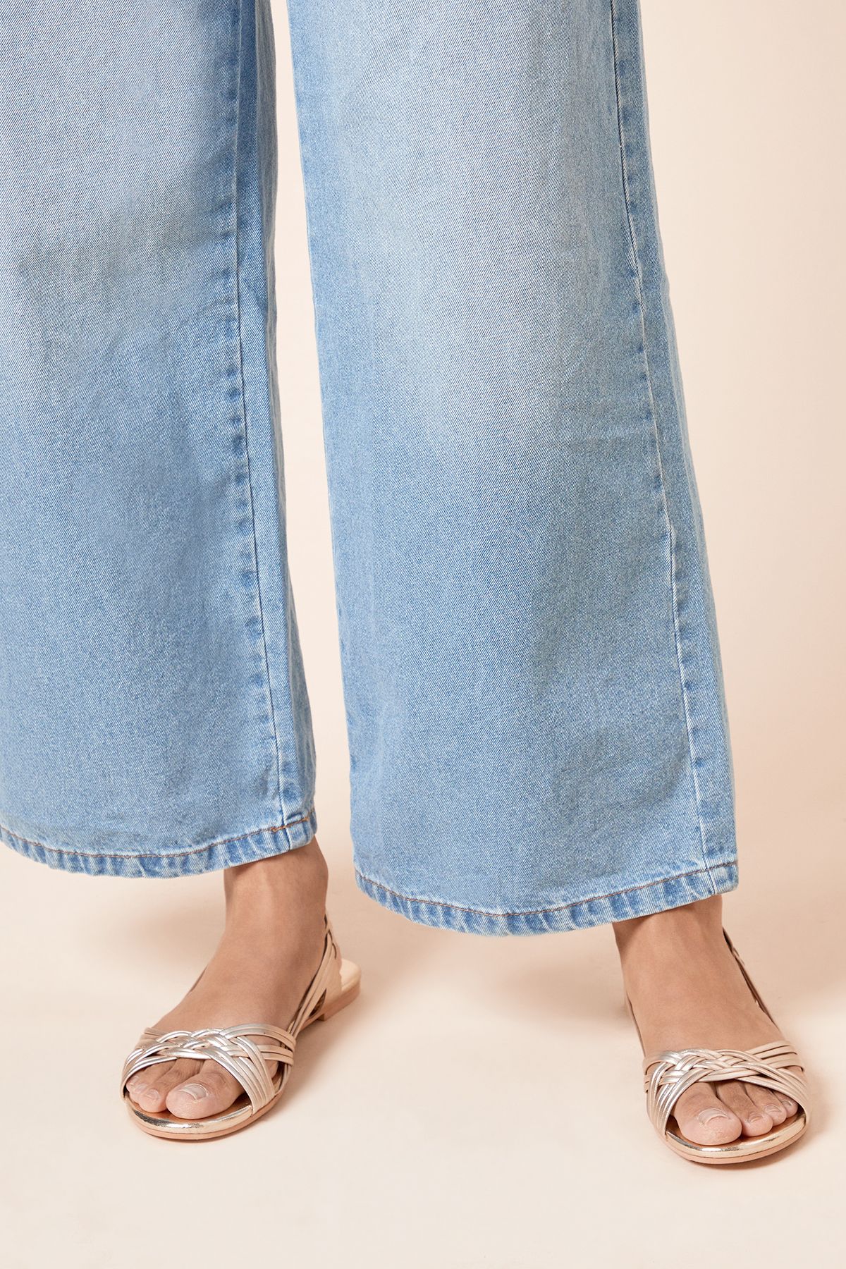 Dorothy Perkins Jocelyn Real Leather Hurache Flat Sandals Gold image 3