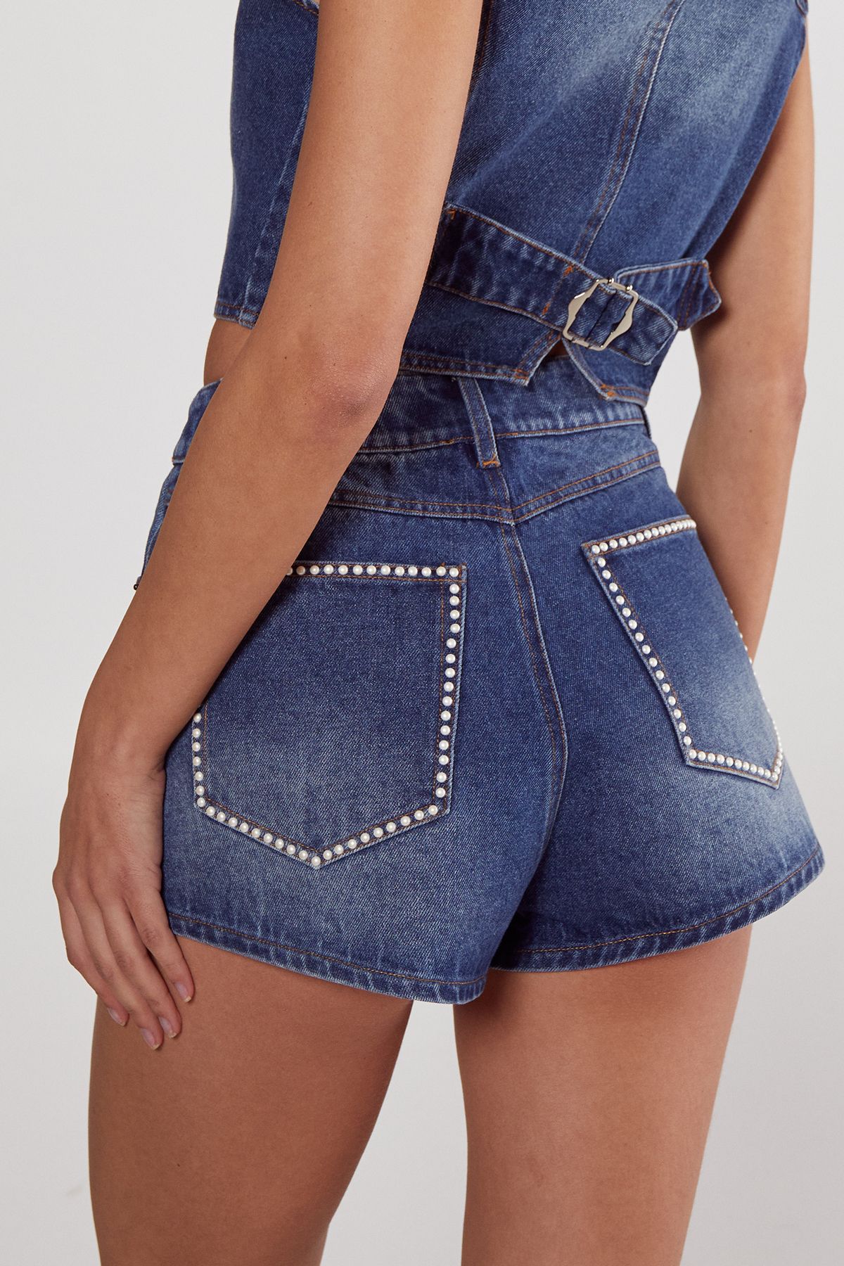 NastyGal Pearl Denim Short Authentic Midwash
