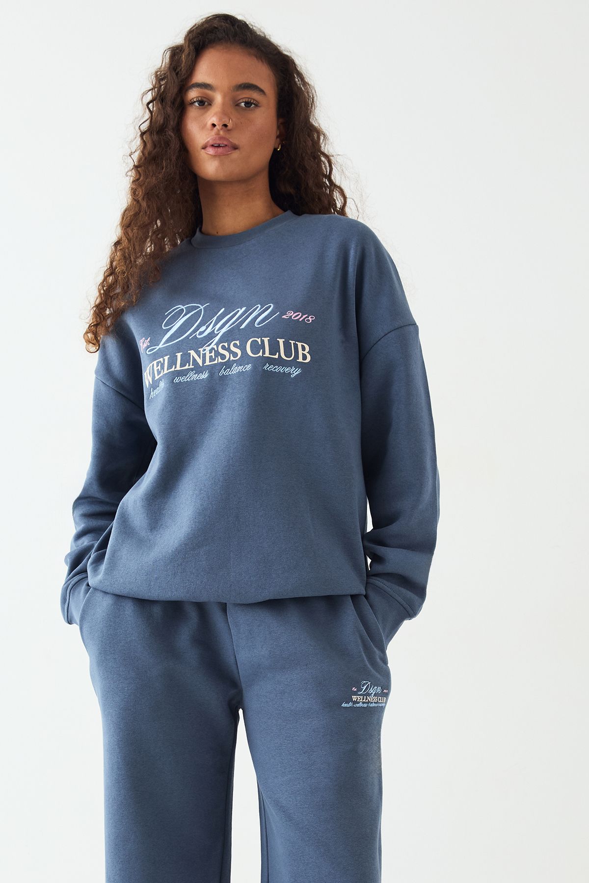 DSGN Studio DSGN Studio Wellness Club Oversized Sweatshirt Tracksuit Navy image 3