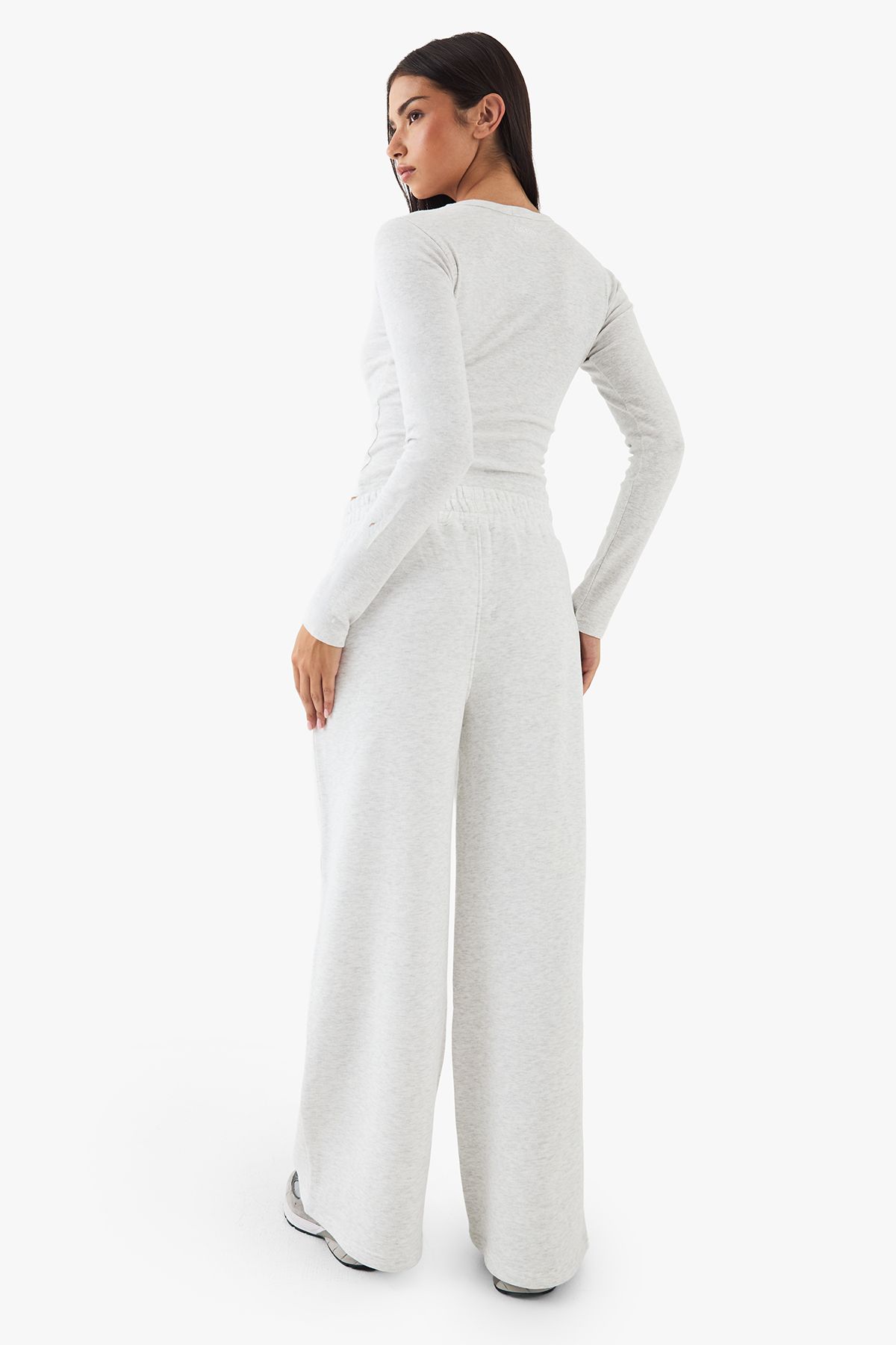 DSGN Studio DSGN Studio Straight Leg Jogger Ash Grey image 2