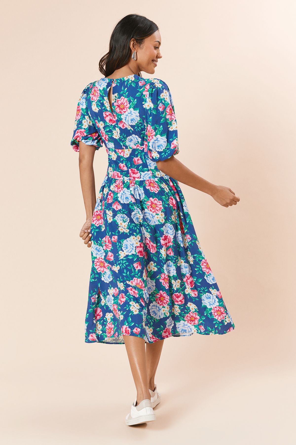 Dorothy Perkins Floral Drop Waist Puff Sleeve Midi Dress Floral image 4