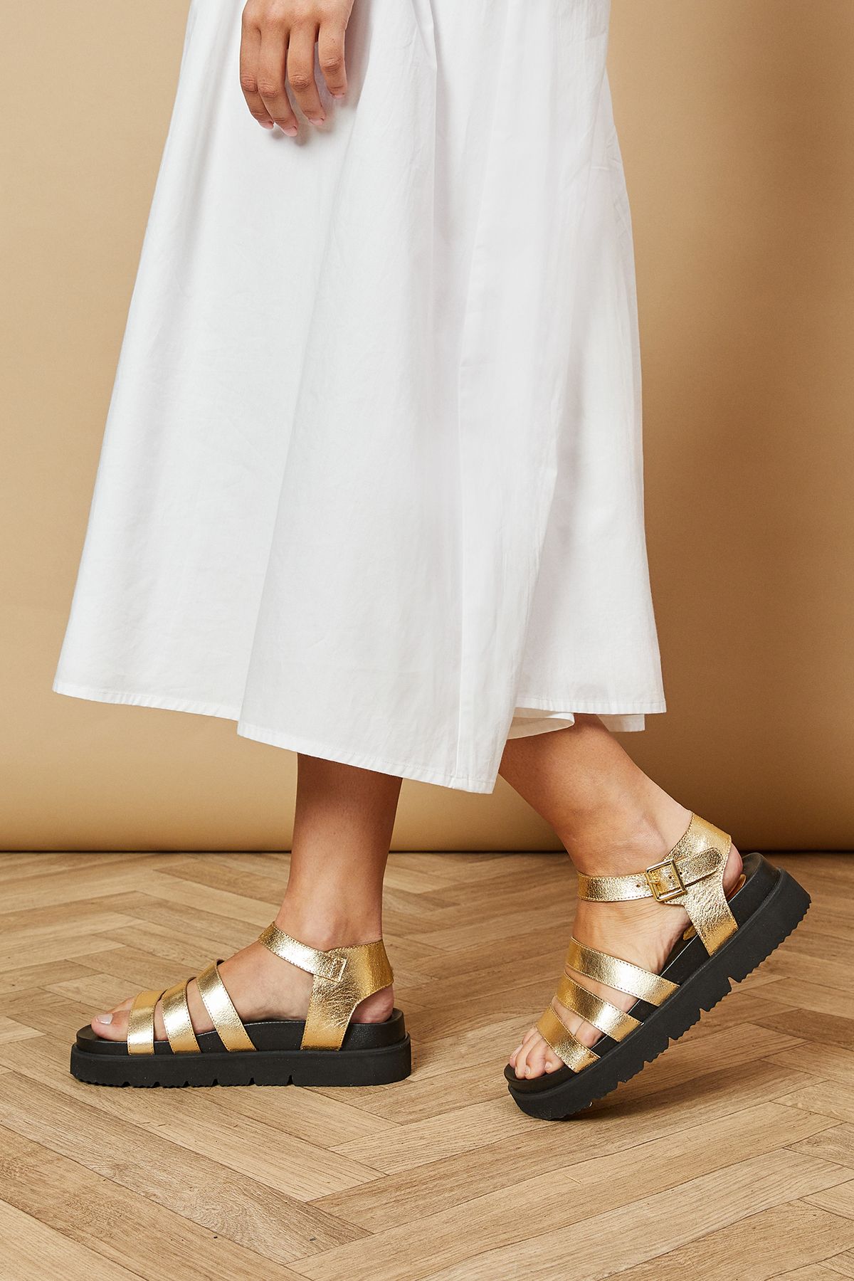 Oasis Rachel Leather Multi Strap Footbed Chunky Sandals Gold image 1