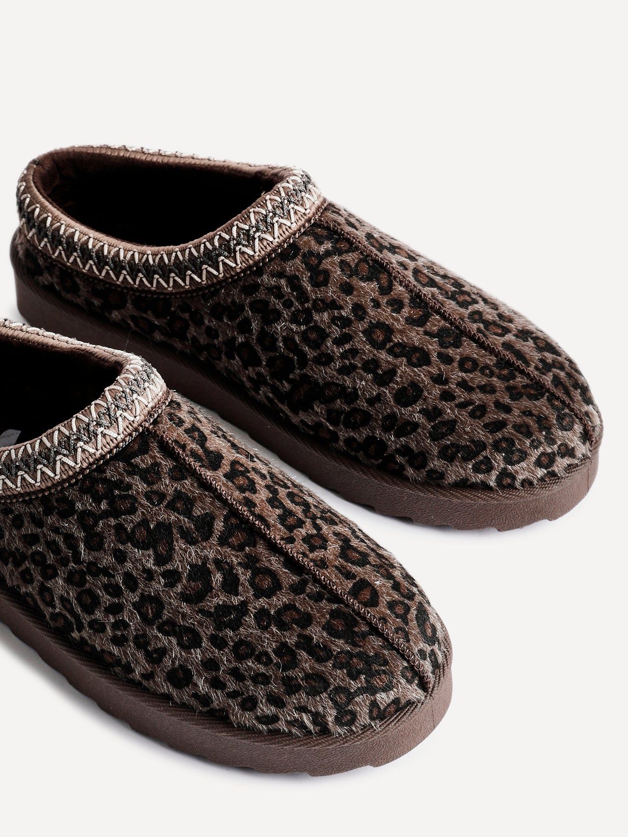 Linzi Tammy Leopard Print Slipper image 4