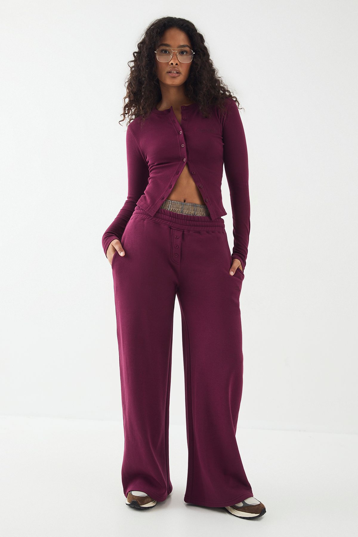 DSGN Studio DSGN Studio Embroidery Henley Jogger Plum image 1