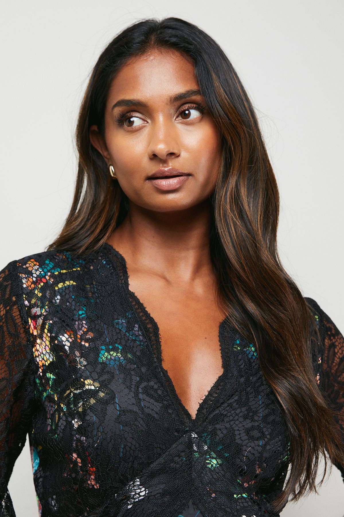 Oasis Printed Lace Bodice V Neck Satin Midi Dress Multi image 4