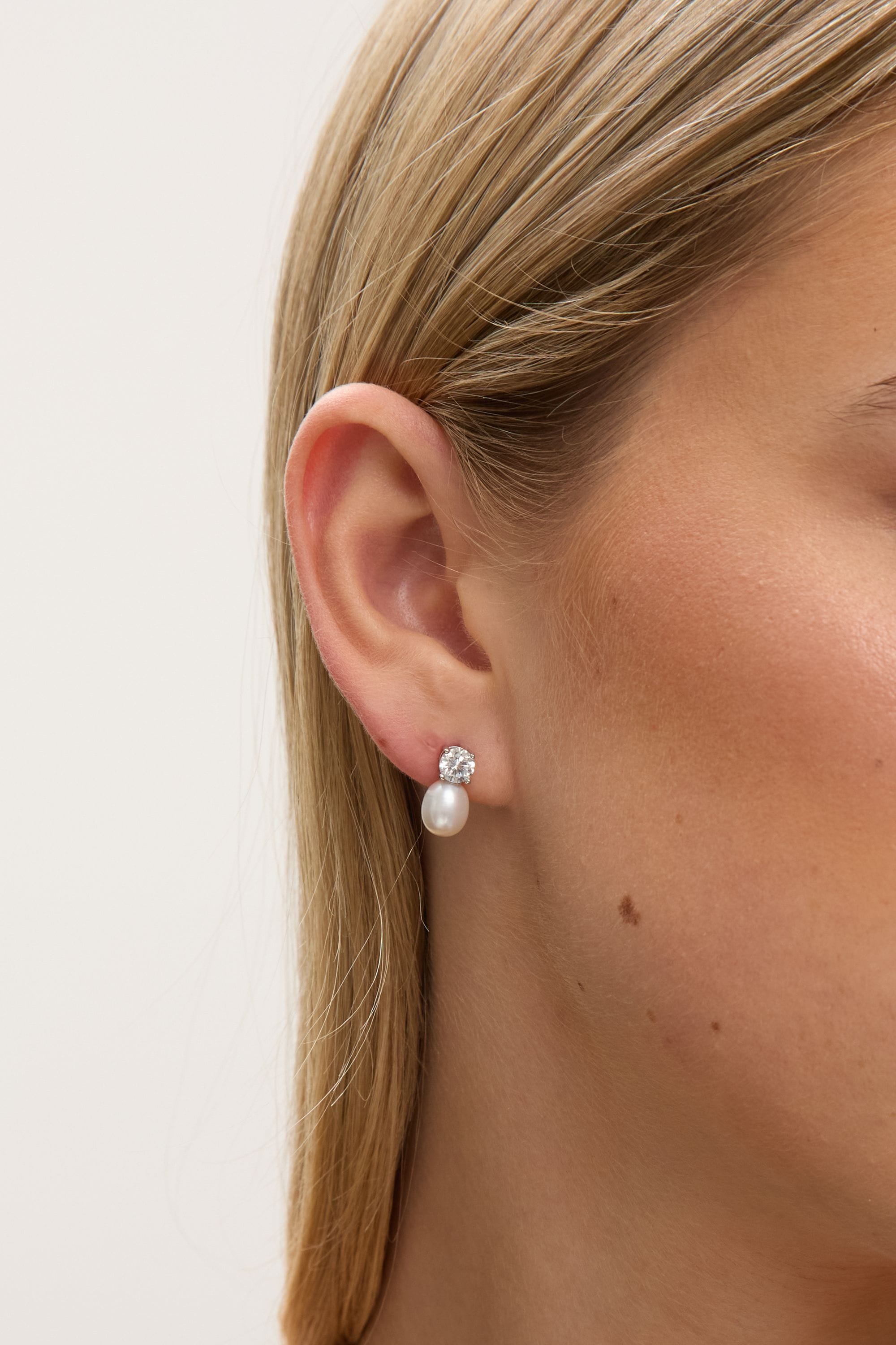 Jon Richard Rhodium Plated Crystal and Fresh Water Pearl Drop Earrings image 2