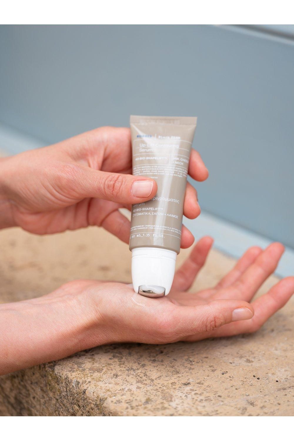 Korres Black Pine 4d Bioshapelift Up-lift Contouring Serum Clear image 4