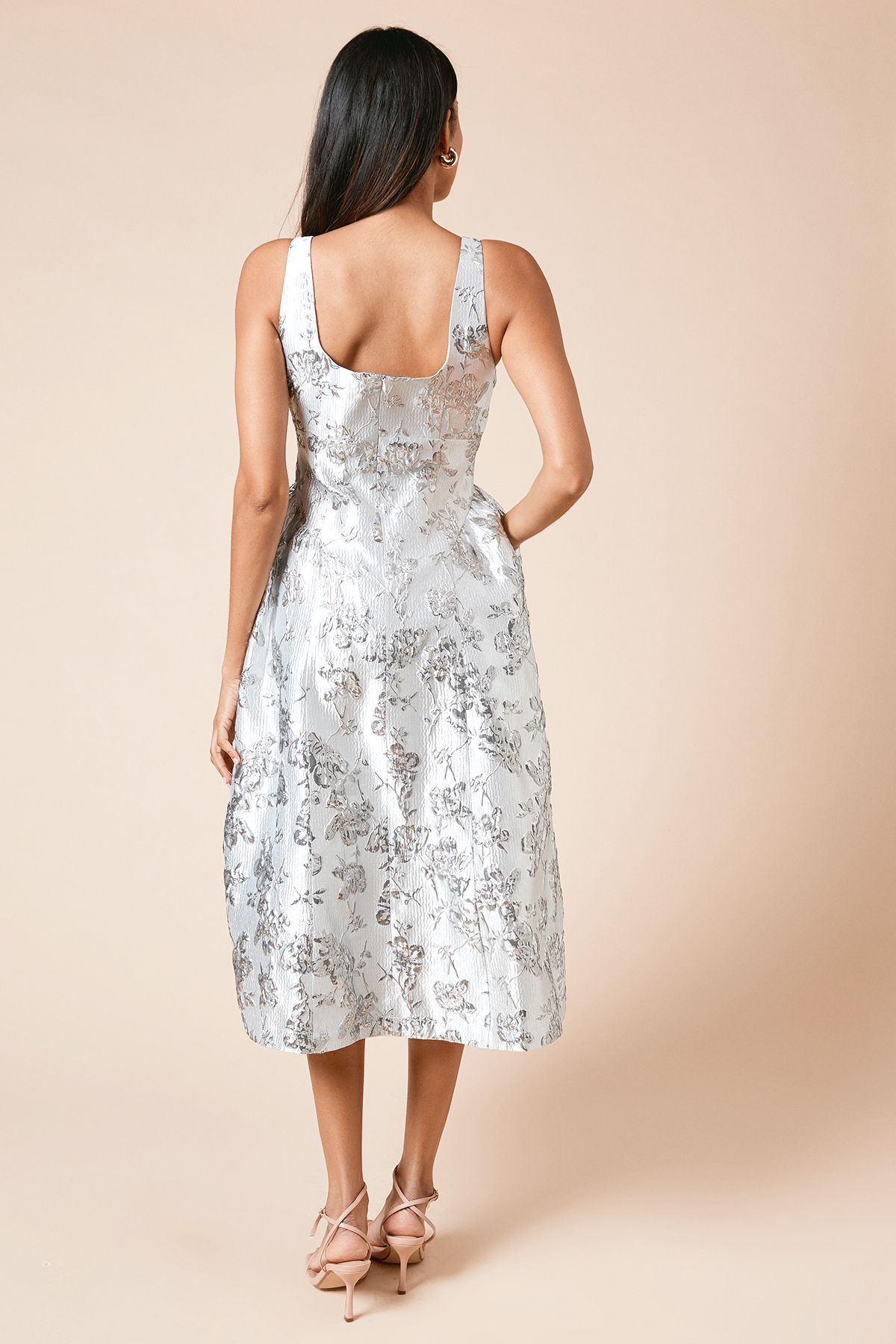 Dorothy Perkins DP Luxe Metallic Scoop Neck Full Skirted Midi Dress Silver image 3