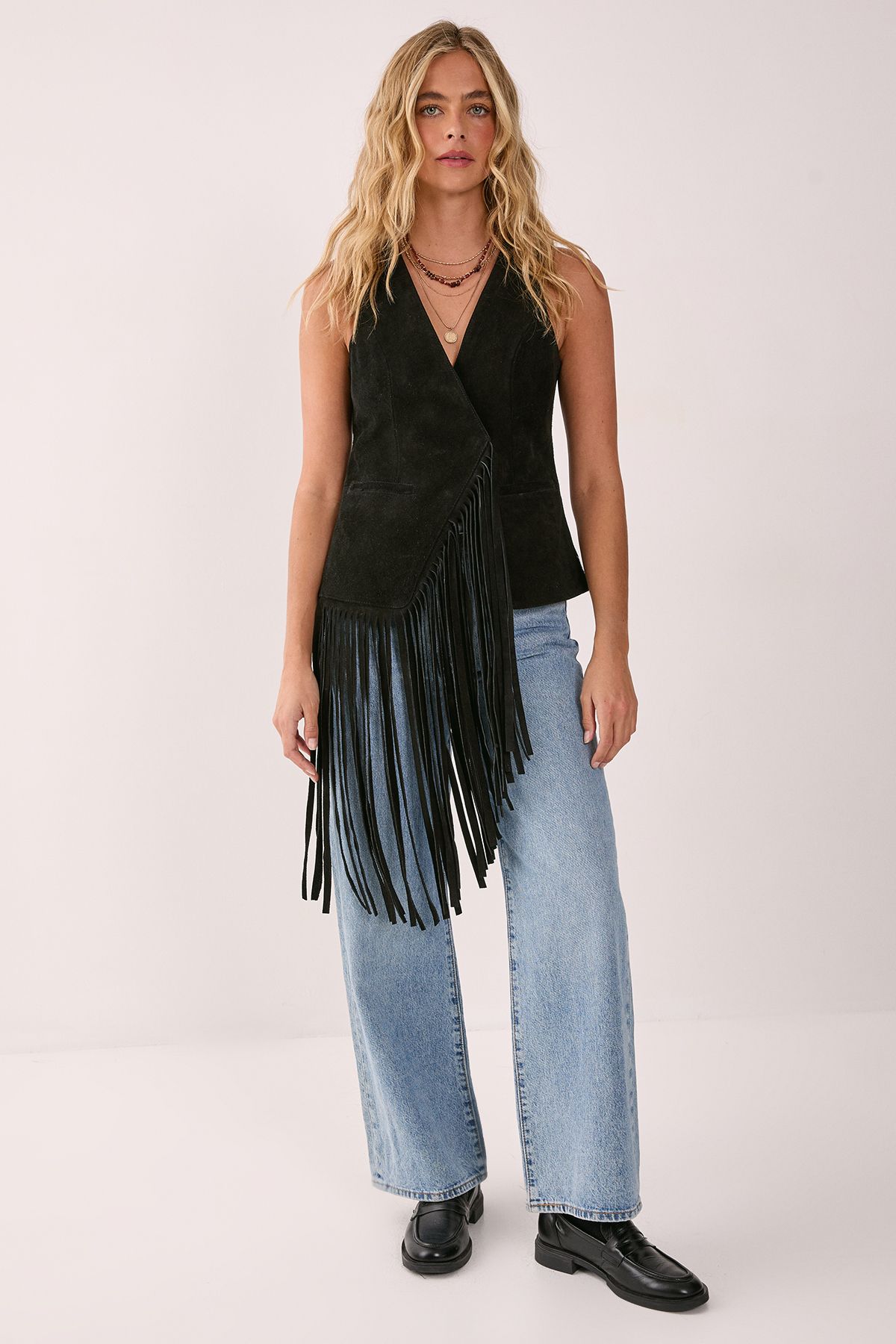 NastyGal Premium Suede Fringe Waistcoat Black image 2