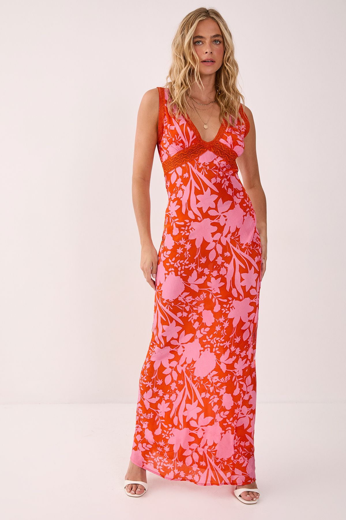 NastyGal Floral Lace Insert Plunge Maxi Dress Red