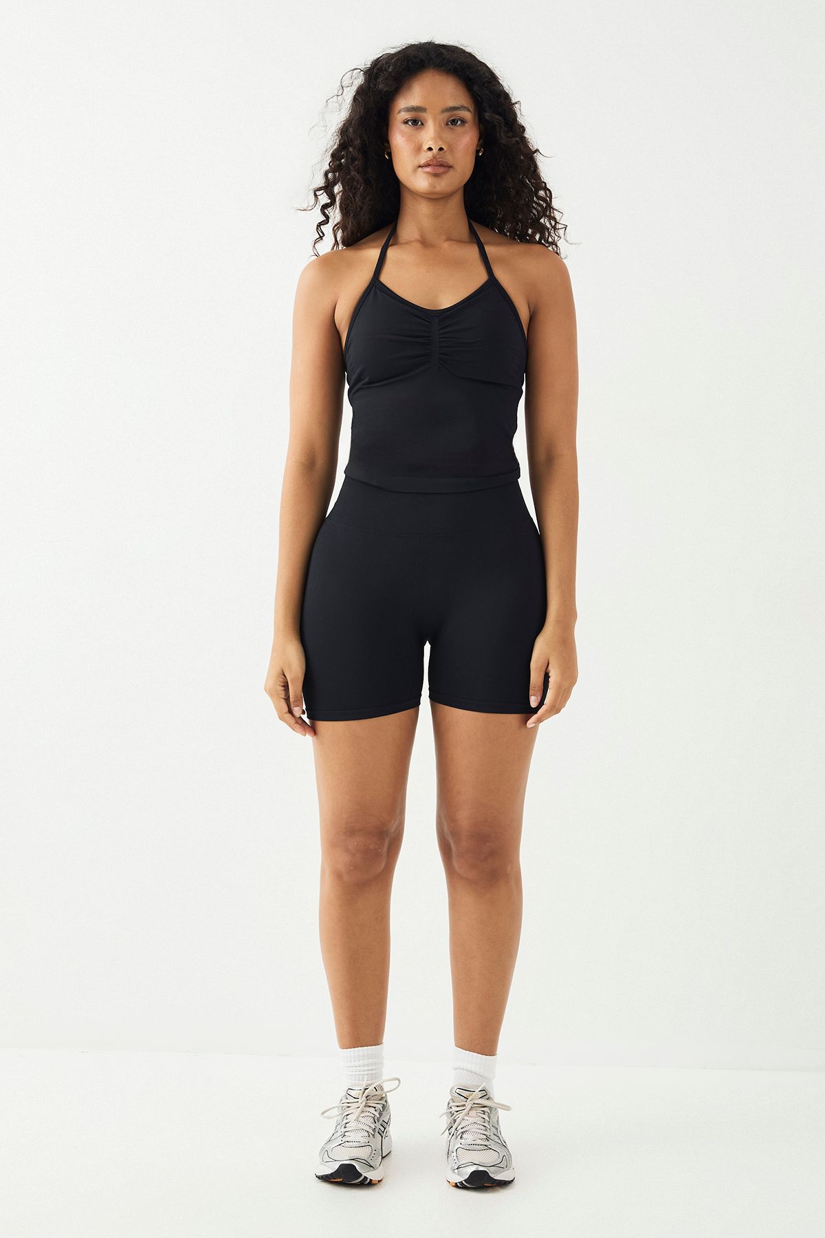 DSGN Studio DSGN Studio Sport Ultra Contour Padded Seamless Strappy Top Black image 5
