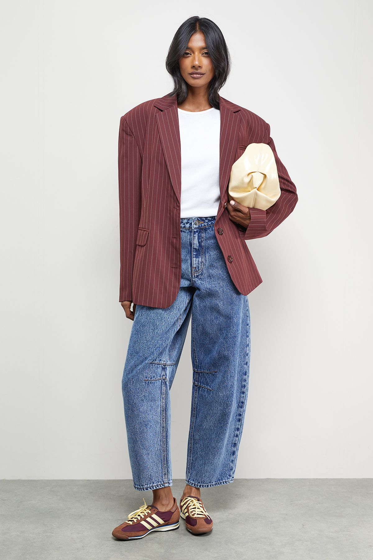 Warehouse Mid Rise Denim Darted Barrel Leg Jeans Mid Wash image 1