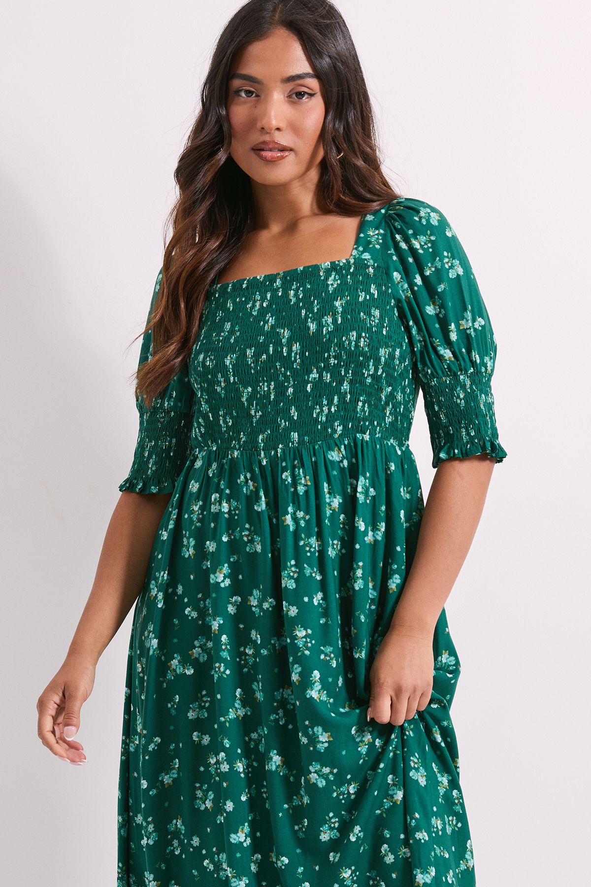 Dorothy Perkins Petite Green Floral Shirred Bodice Puff Sleeve Square Neck Midi Dress Green image 2