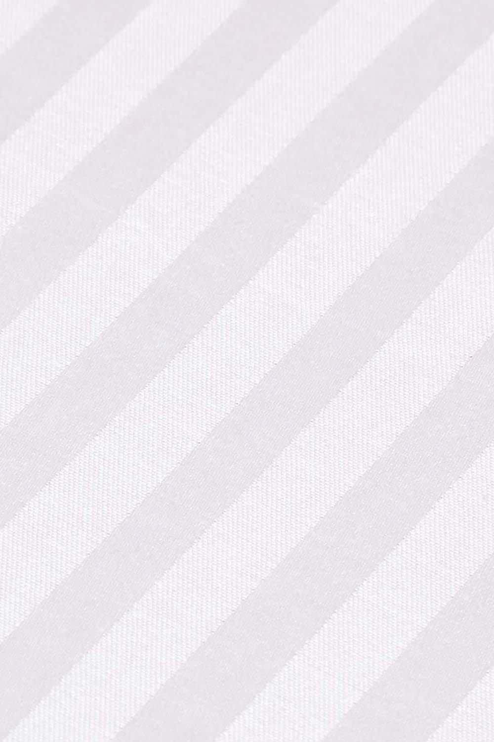 Homescapes Cotton Stripe Fitted Cot Sheets 330 Thread Count, 2 Pack image 3