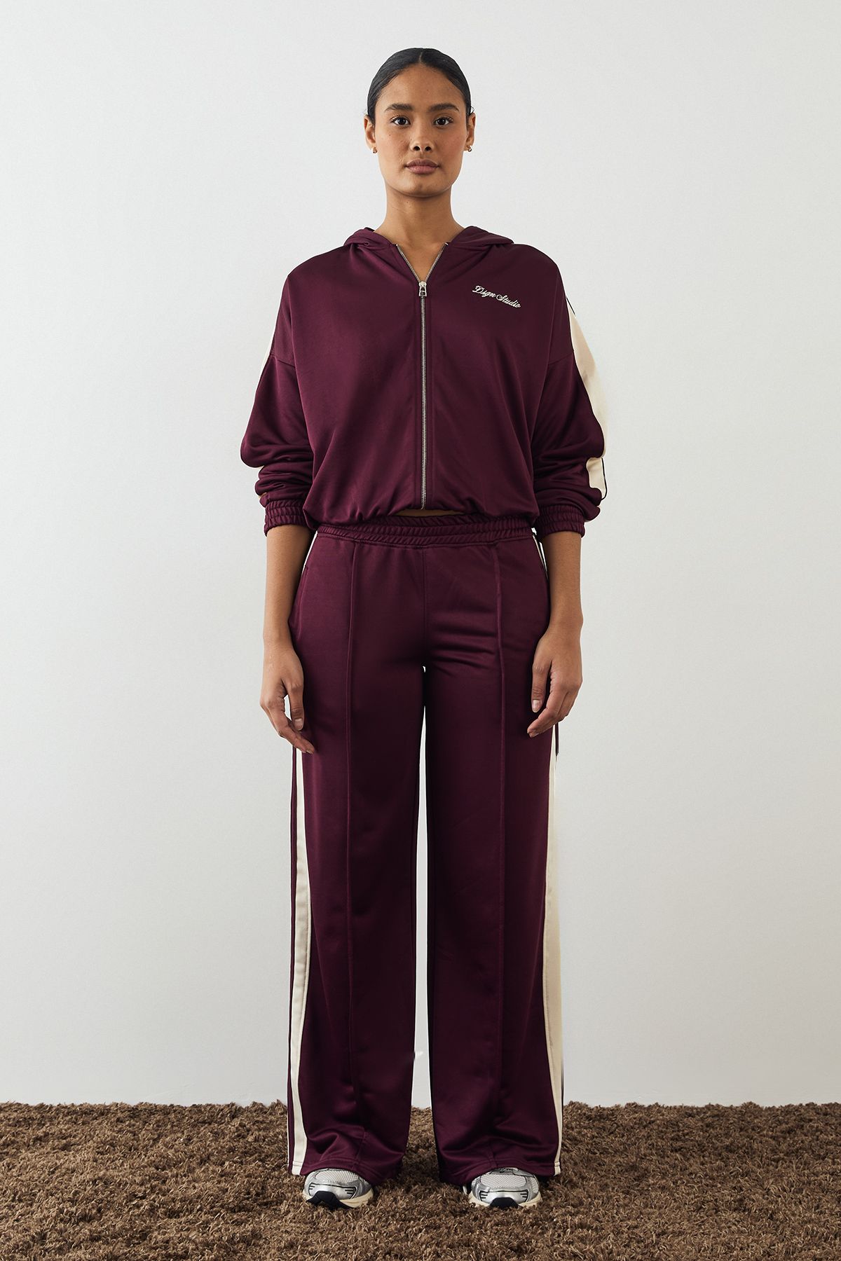 DSGN Studio DSGN Studio Tricot Zip Through Hoodie Burgundy image 5