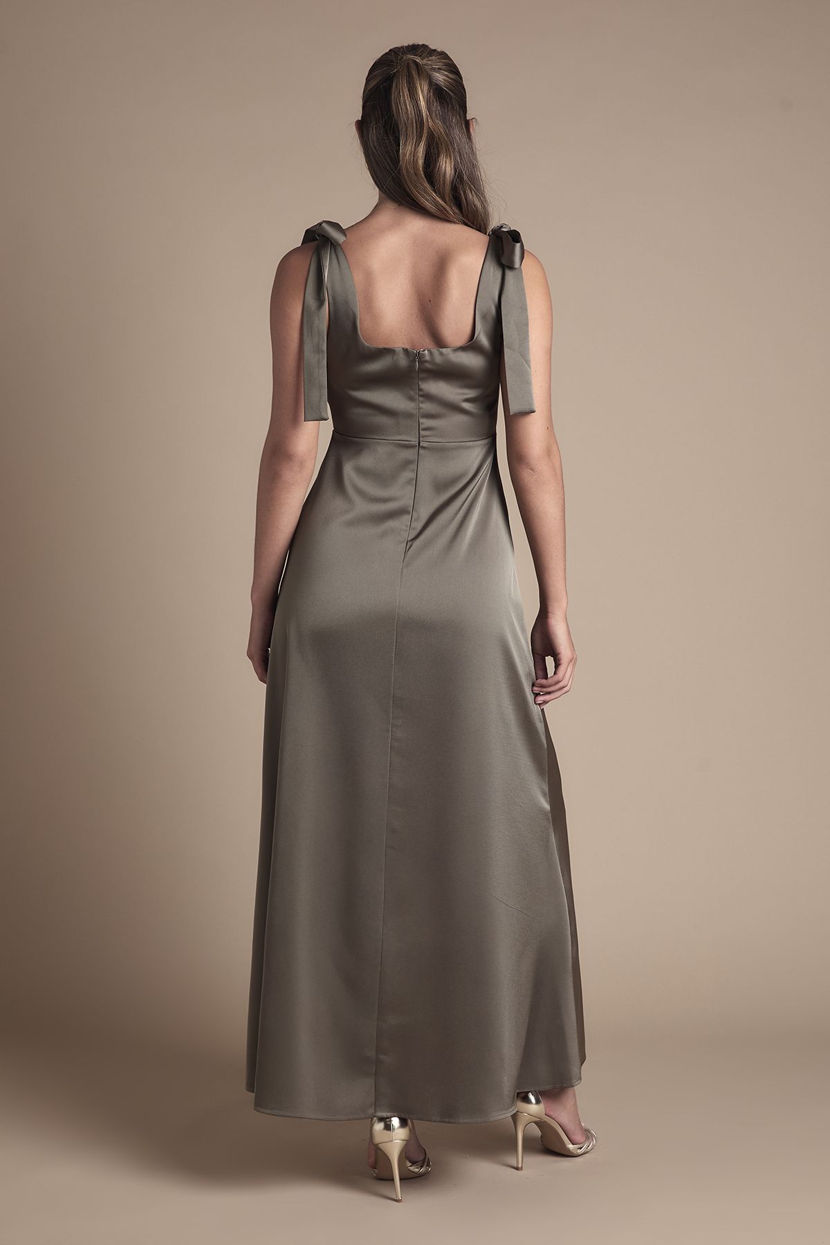 Oasis Satin Tie Shoulder Midi Bridesmaid Dress Olive image 4
