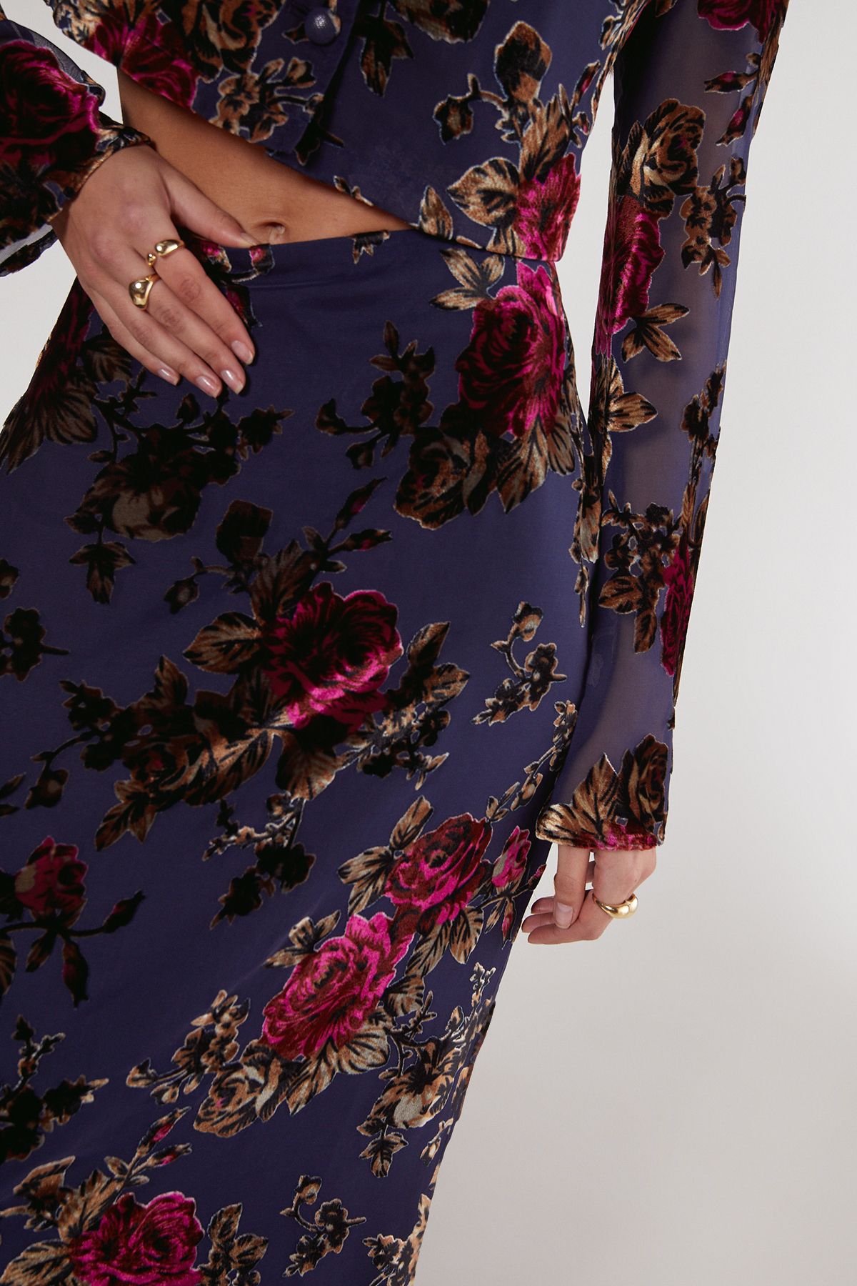 NastyGal Floral Devore Maxi Skirt Blue image 3