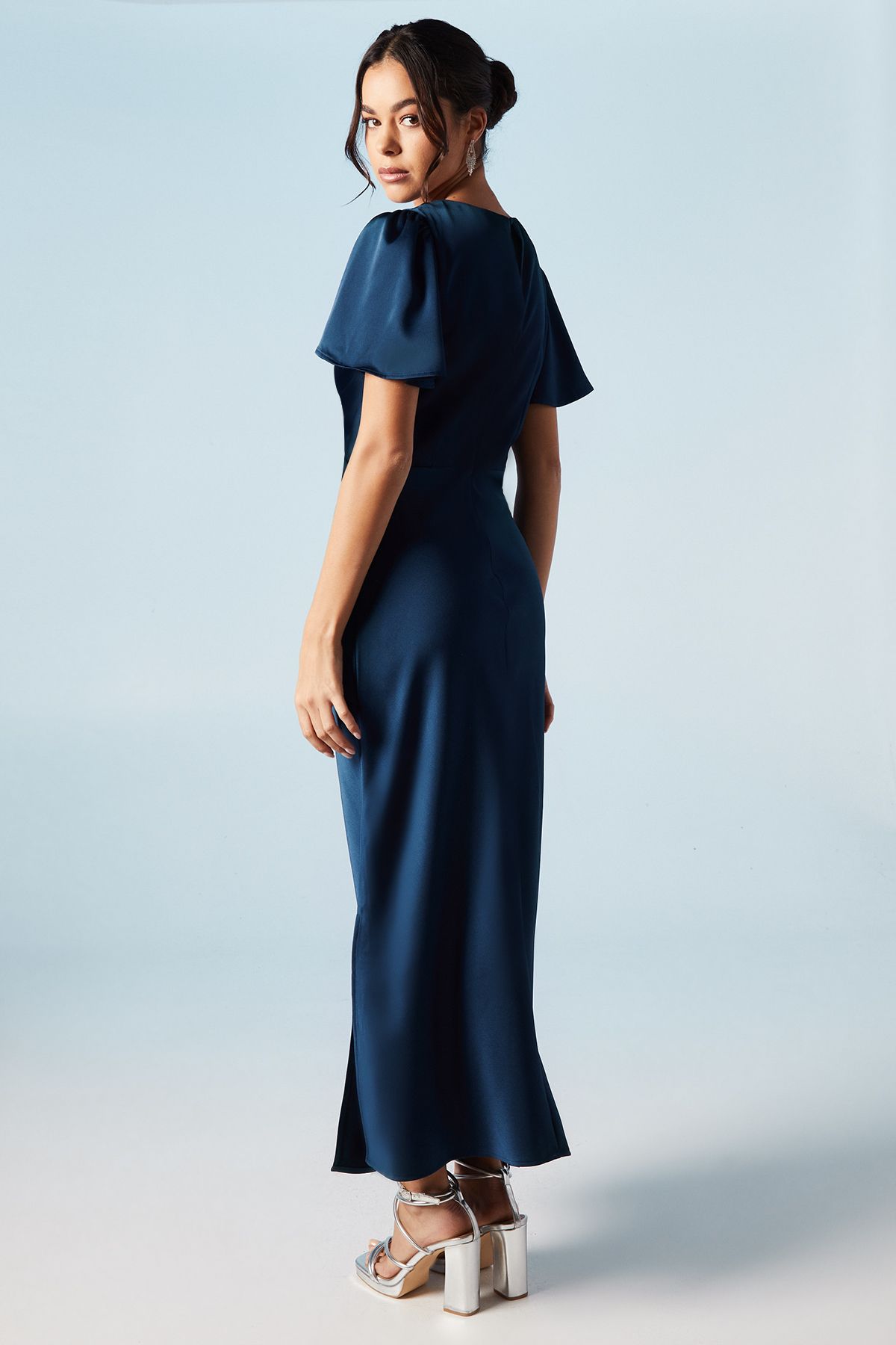 Oasis Oasis by Coast Satin Twist Front Angel Sleeve Midi Bridesmaid Dress Navy image 3