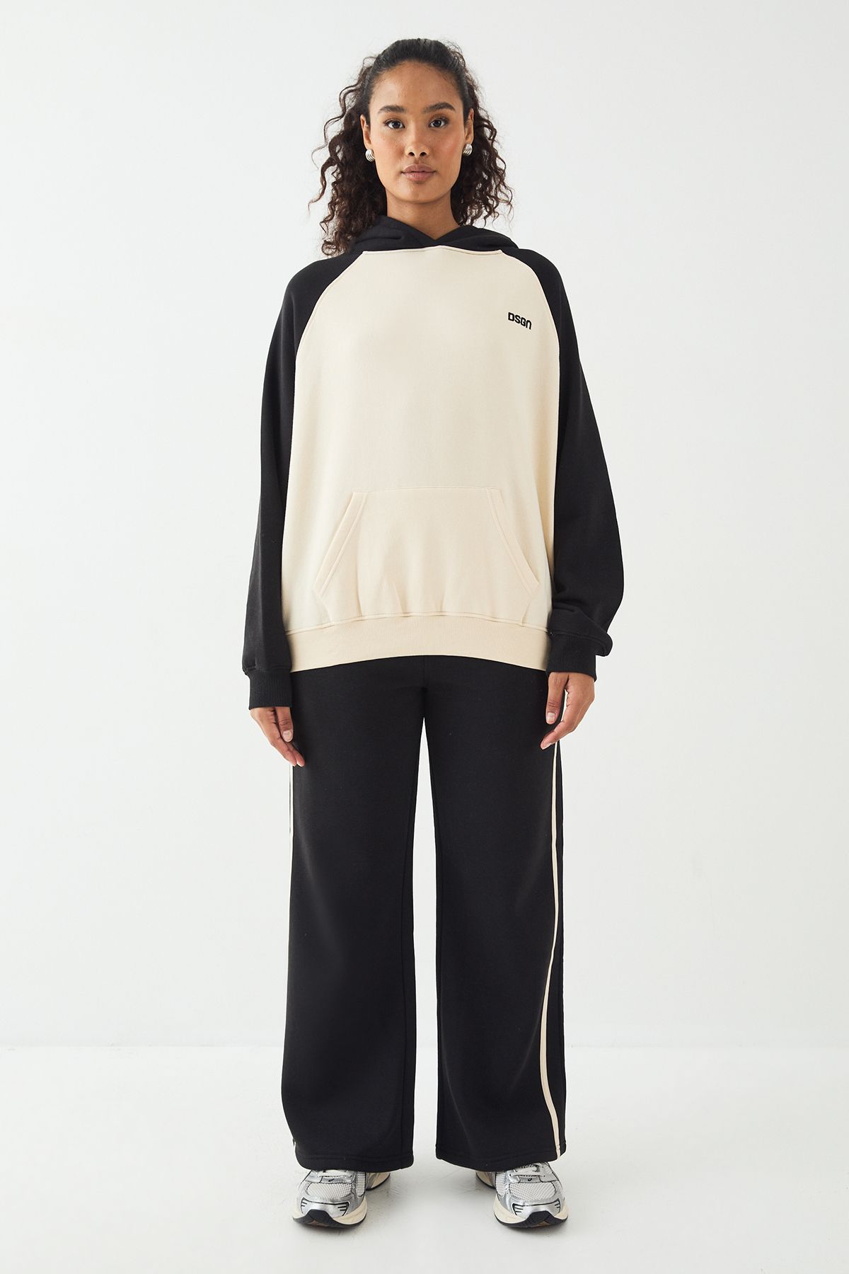 DSGN Studio DSGN Studio Side Stripe Straight Leg Jogger Black image 5