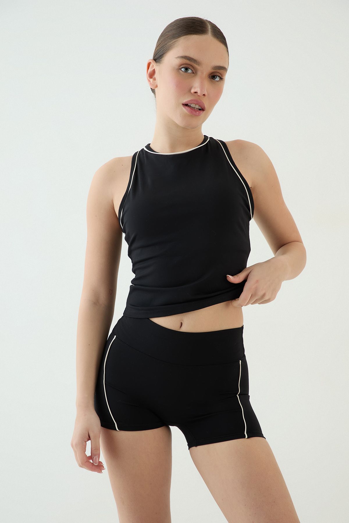 DSGN Studio DSGN Studio Piping Detail Racer Neck Internal Padding Vest Top Black