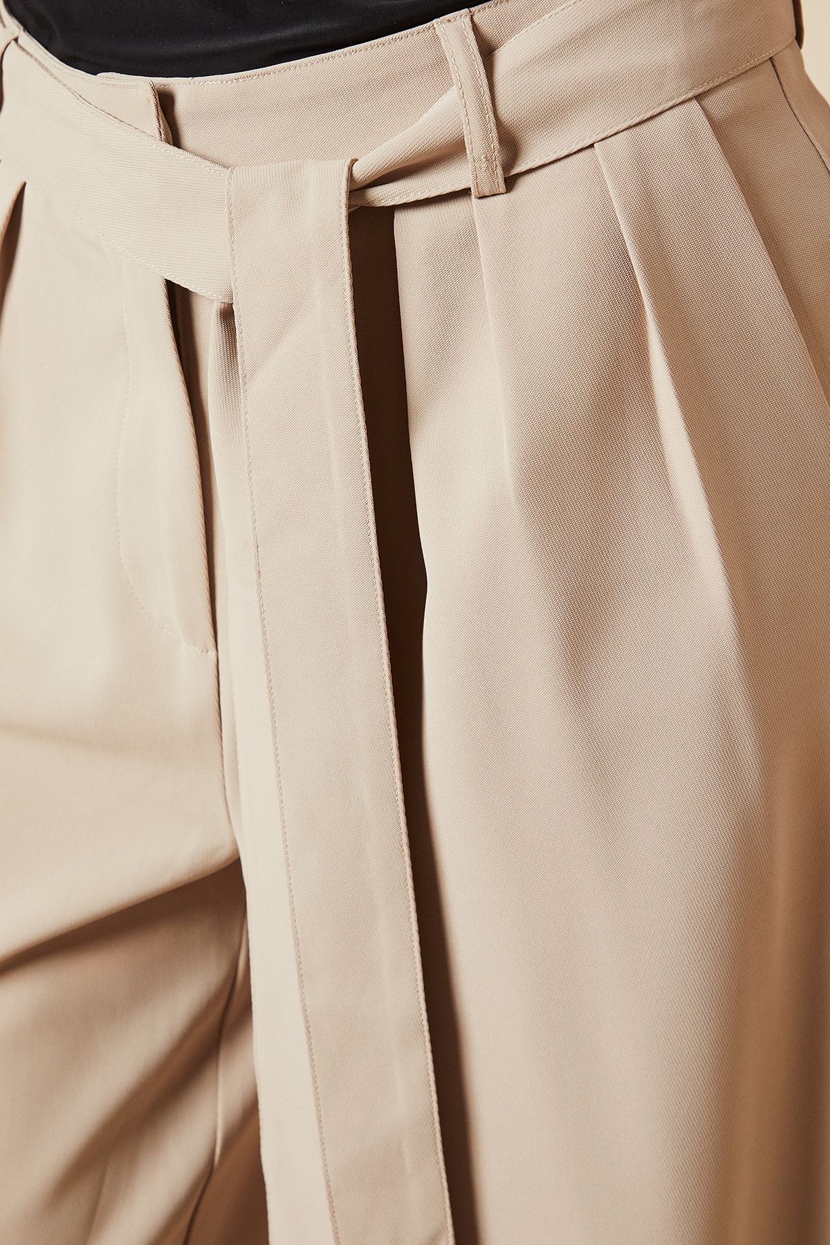 Dorothy Perkins Pleated Belted Wide Leg Trouser Stone image 5