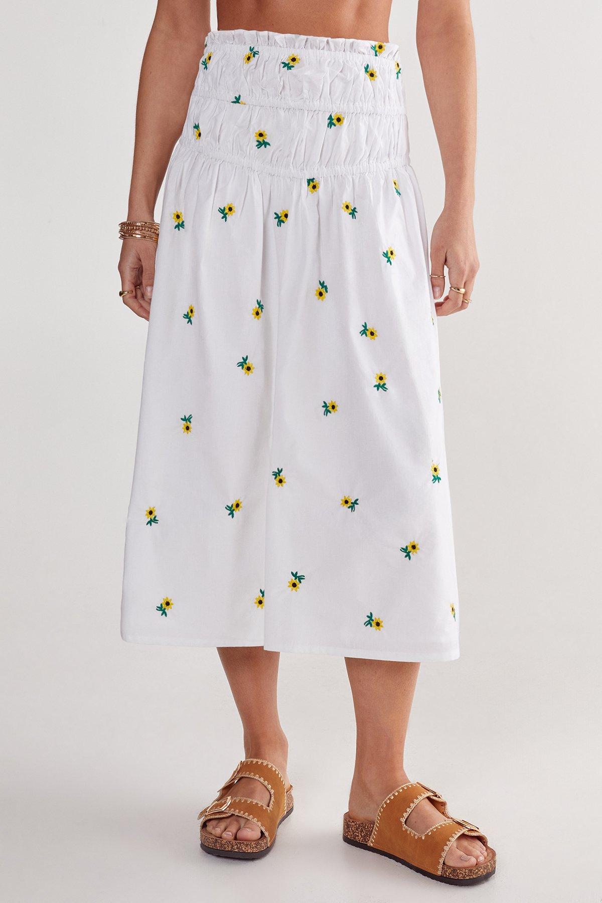 NastyGal Sunflower Embroidered Ruched Midi Skirt White image 3