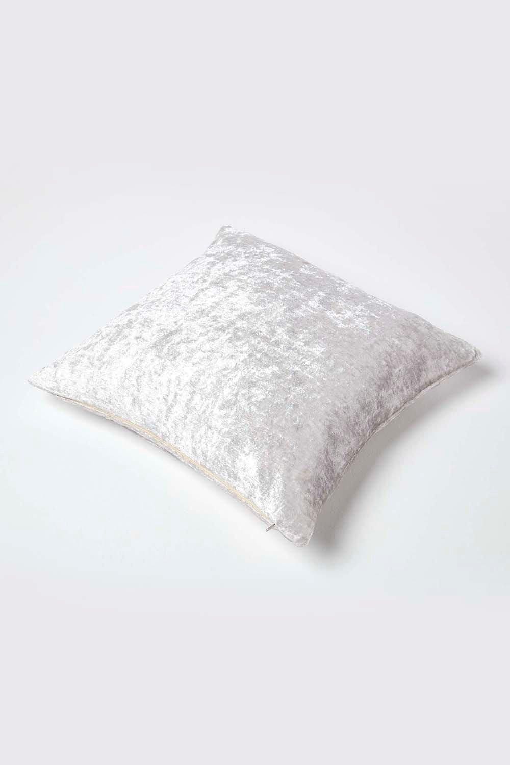 Homescapes Luxury Crushed Velvet Cushion Cover image 4