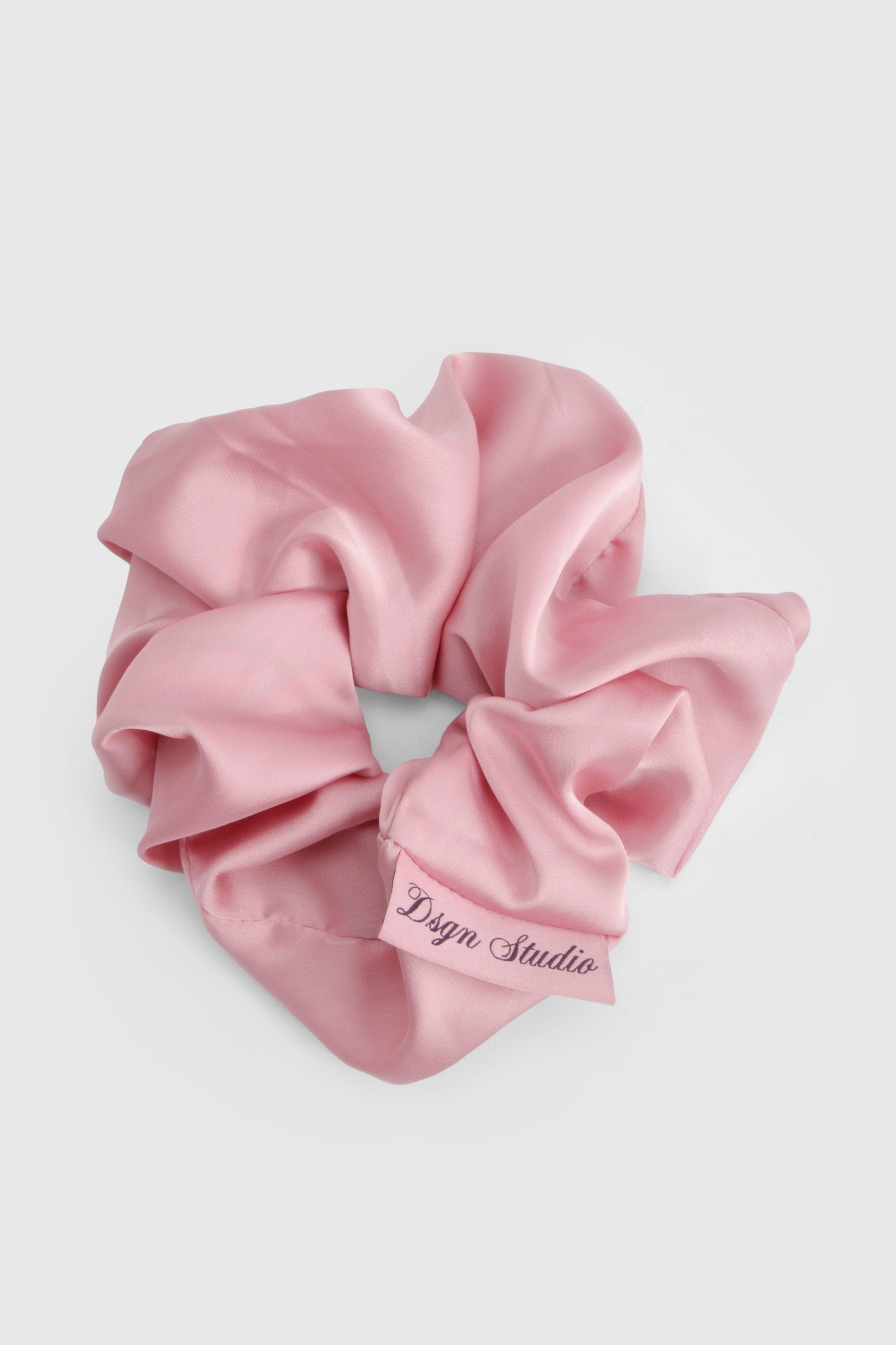 DSGN Studio DSGN Studio Satin Scrunchie Baby Pink image 2