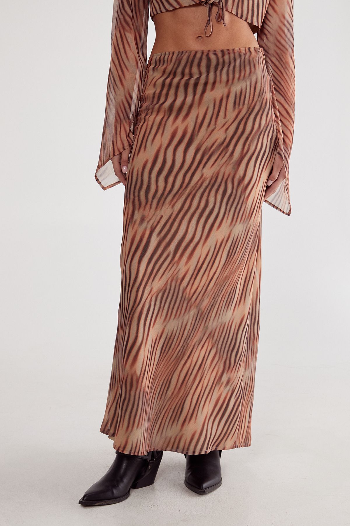 NastyGal (Az) Chiffon Blurred Zebra Maxi Skirt Orange image 5