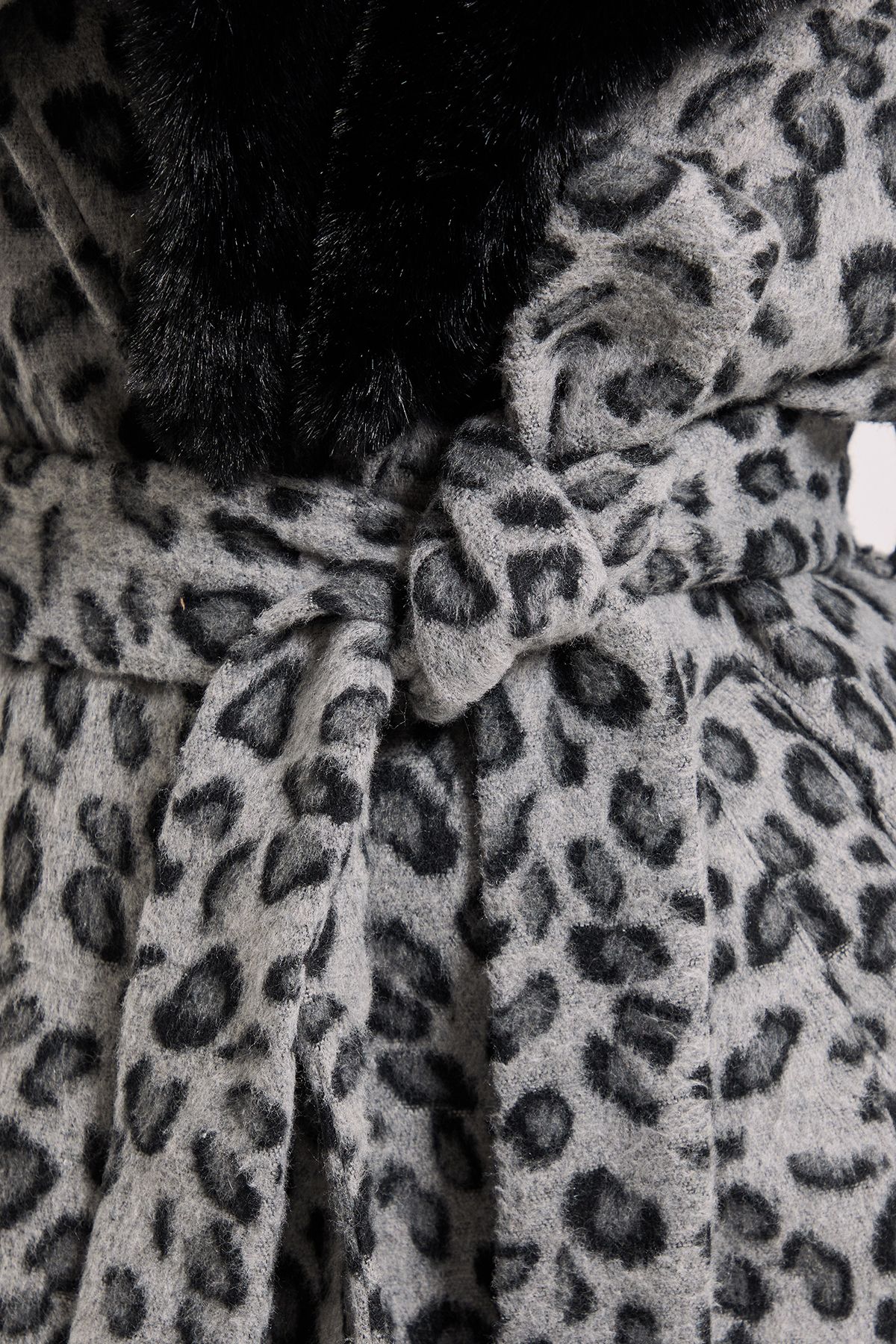 Dorothy Perkins Petite Animal Printed Belted Coat Grey image 5