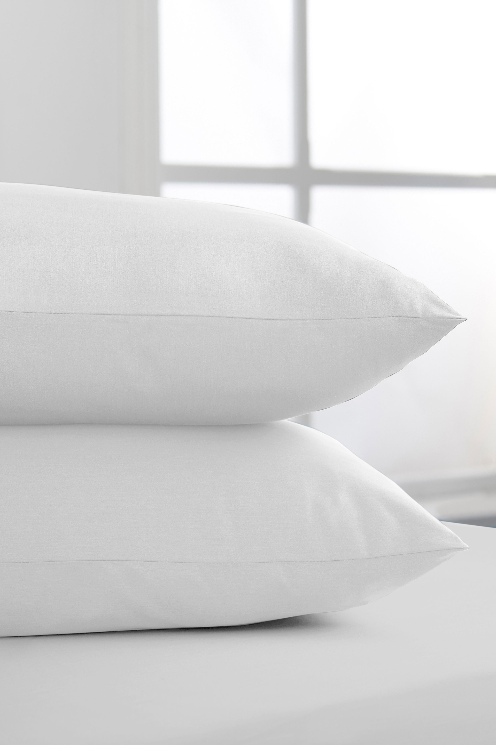 Bianca '400 Thread Count Cotton Sateen' Standard Pillowcases image 1