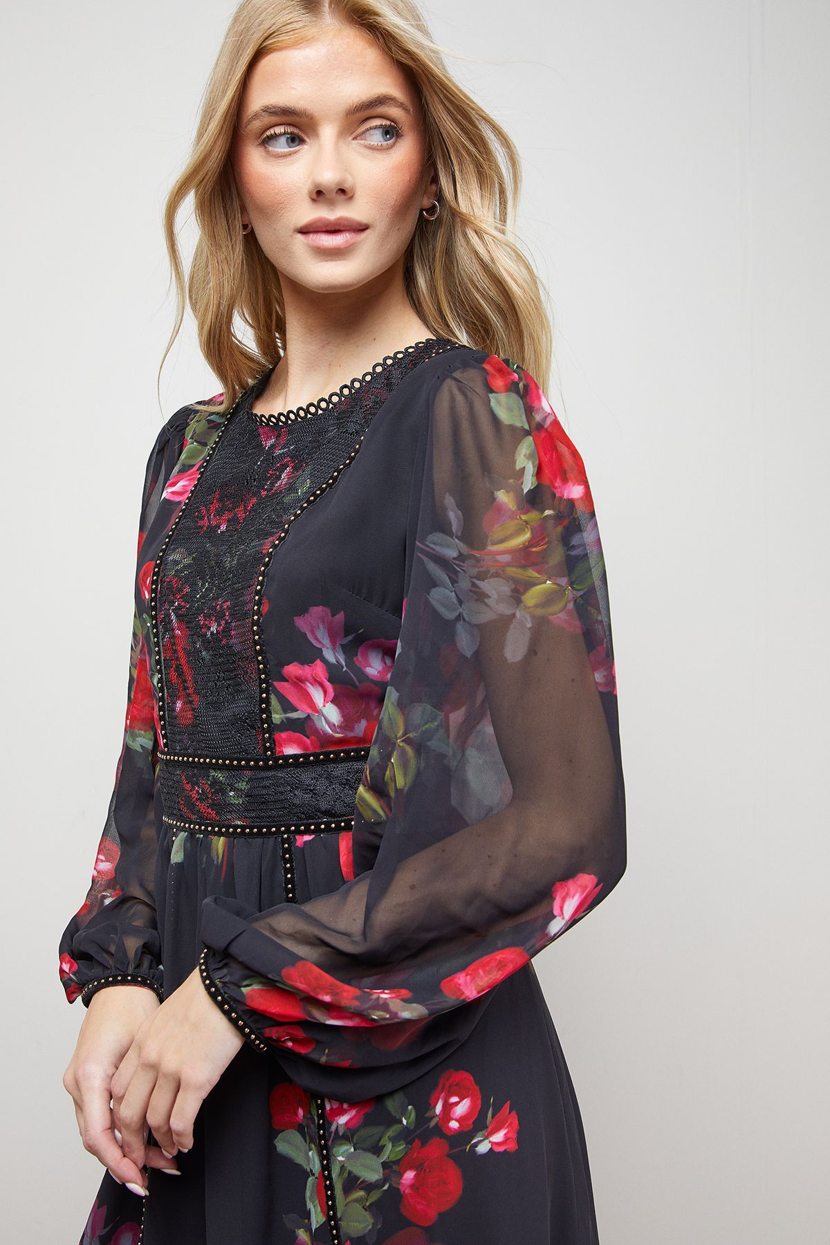 Oasis Velvet Stud Trim Midi Dress Floral image 4