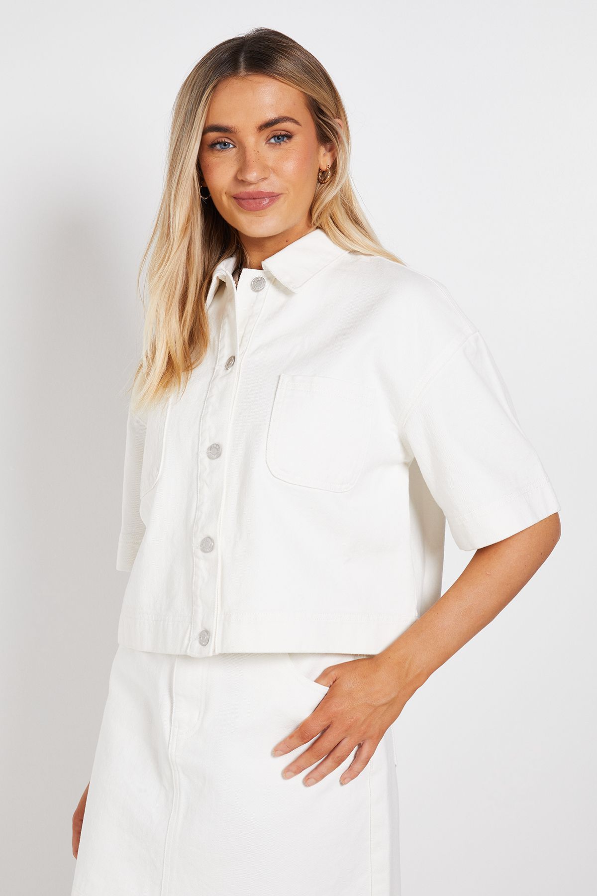 Dorothy Perkins Boxy Cropped Denim Jacket Ecru