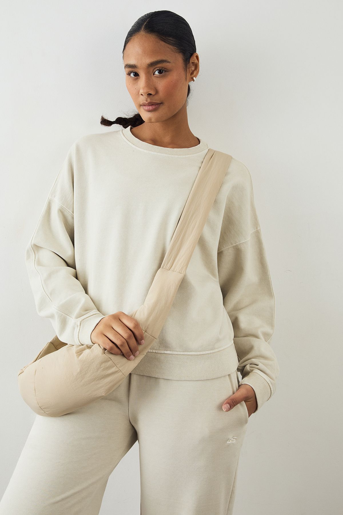 DSGN Studio DSGN Studio Premium Heavyweight Washed Boxy Sweatshirt Ecru image 1