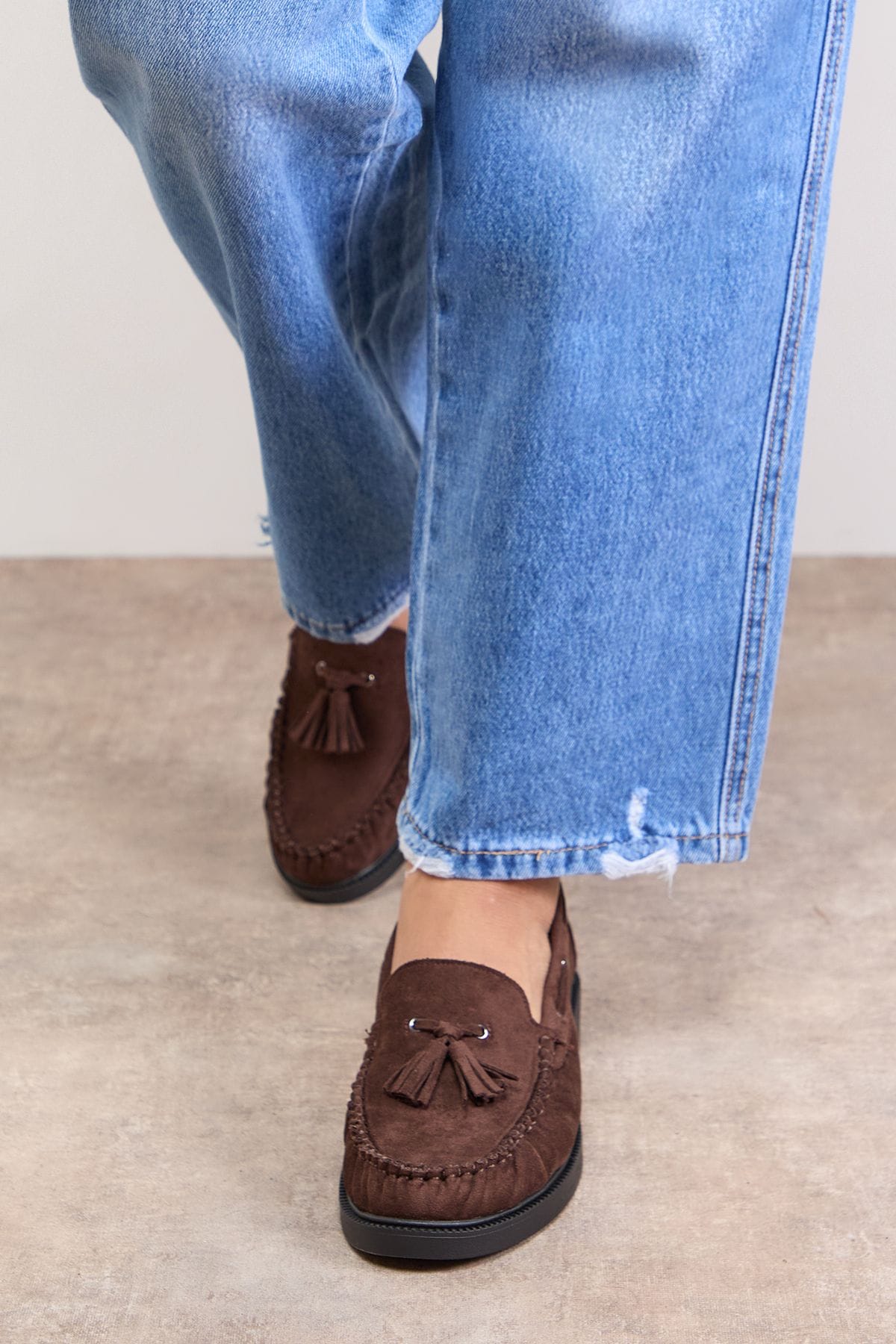 Oasis Estella Faux Suede Boat Shoe Loafers Chocolate image 3